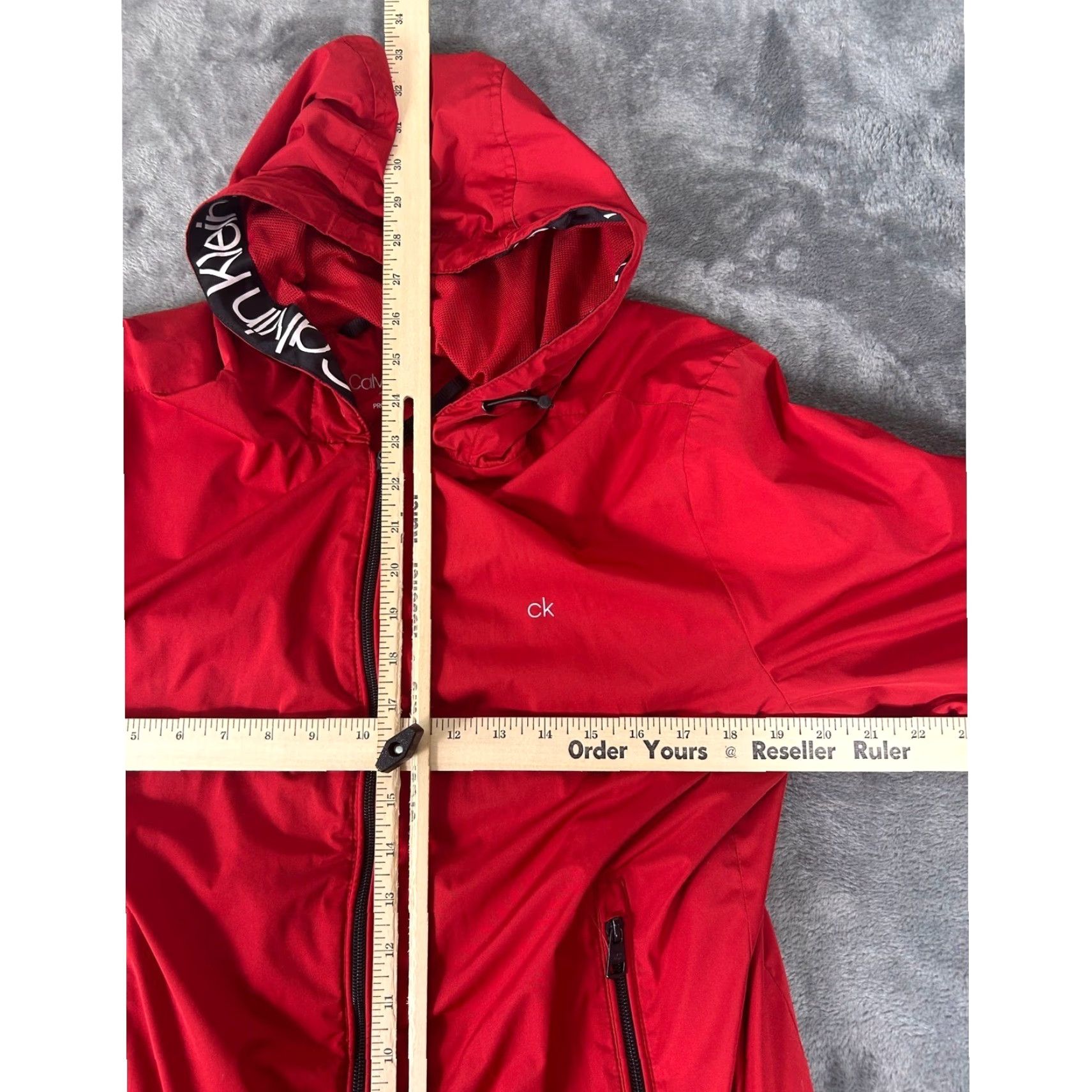 Calvin Klein Calvin Klein Men's Red Zip Up Hooded Windbreaker Jacket CK Logo Size S Size US S / EU 44-46 / 1 - 7 Thumbnail