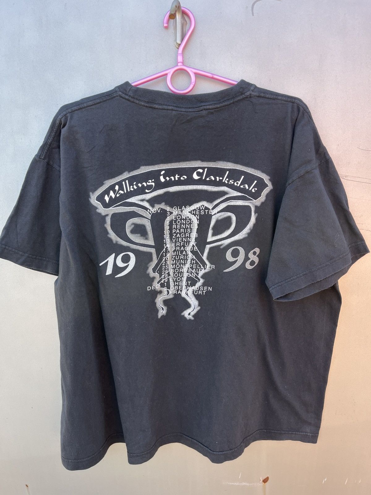 Band Tees Crazy Vintage Jimmy Page Robert Plant 1998 Band Tee Black Size US XL / EU 56 / 4 - 2 Thumbnail