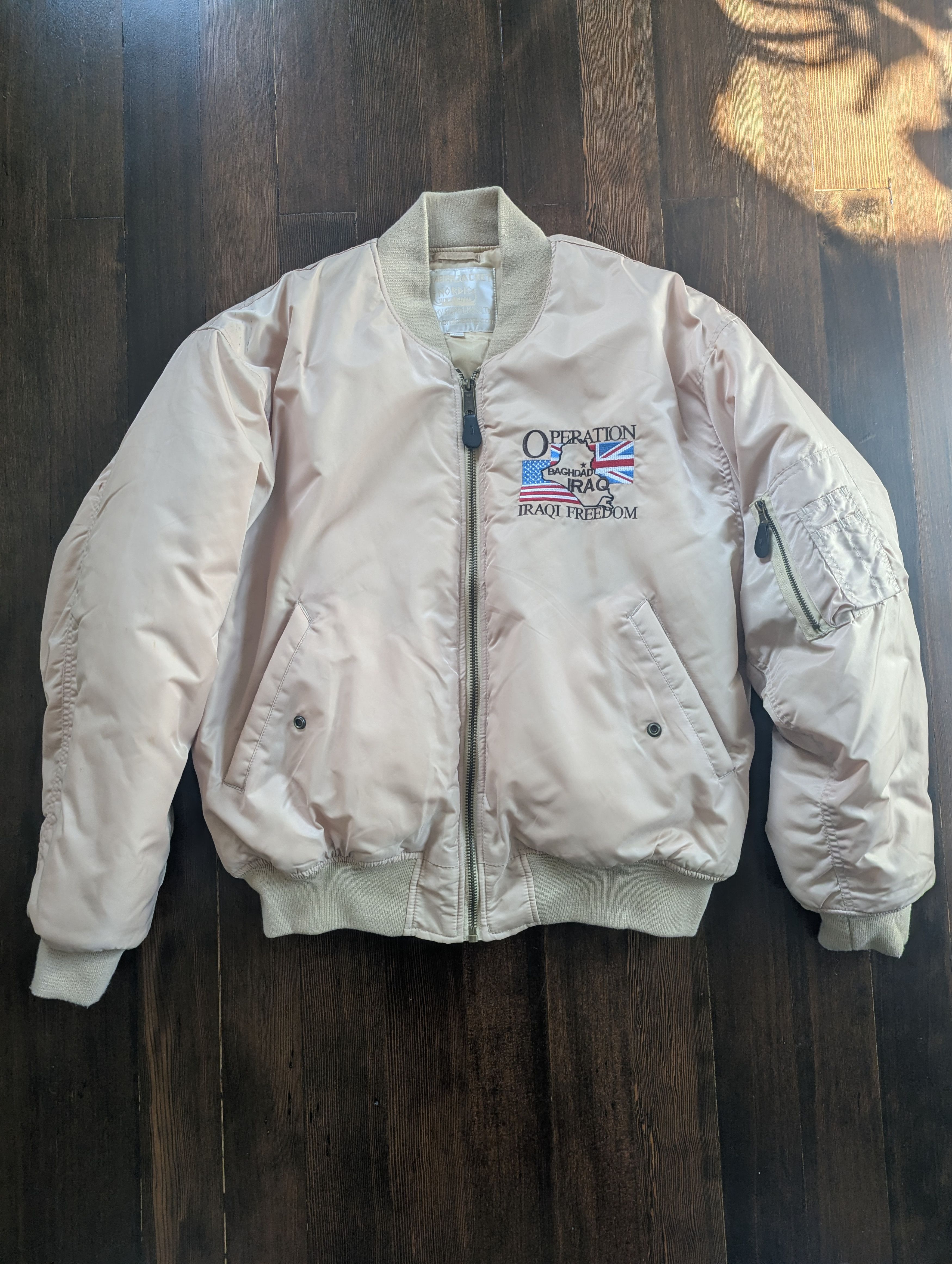 Vintage Vintage Operation Iraqi Freedom Souvenir Bomber Jacket Size US XL / EU 56 / 4 - 1 Thumbnail
