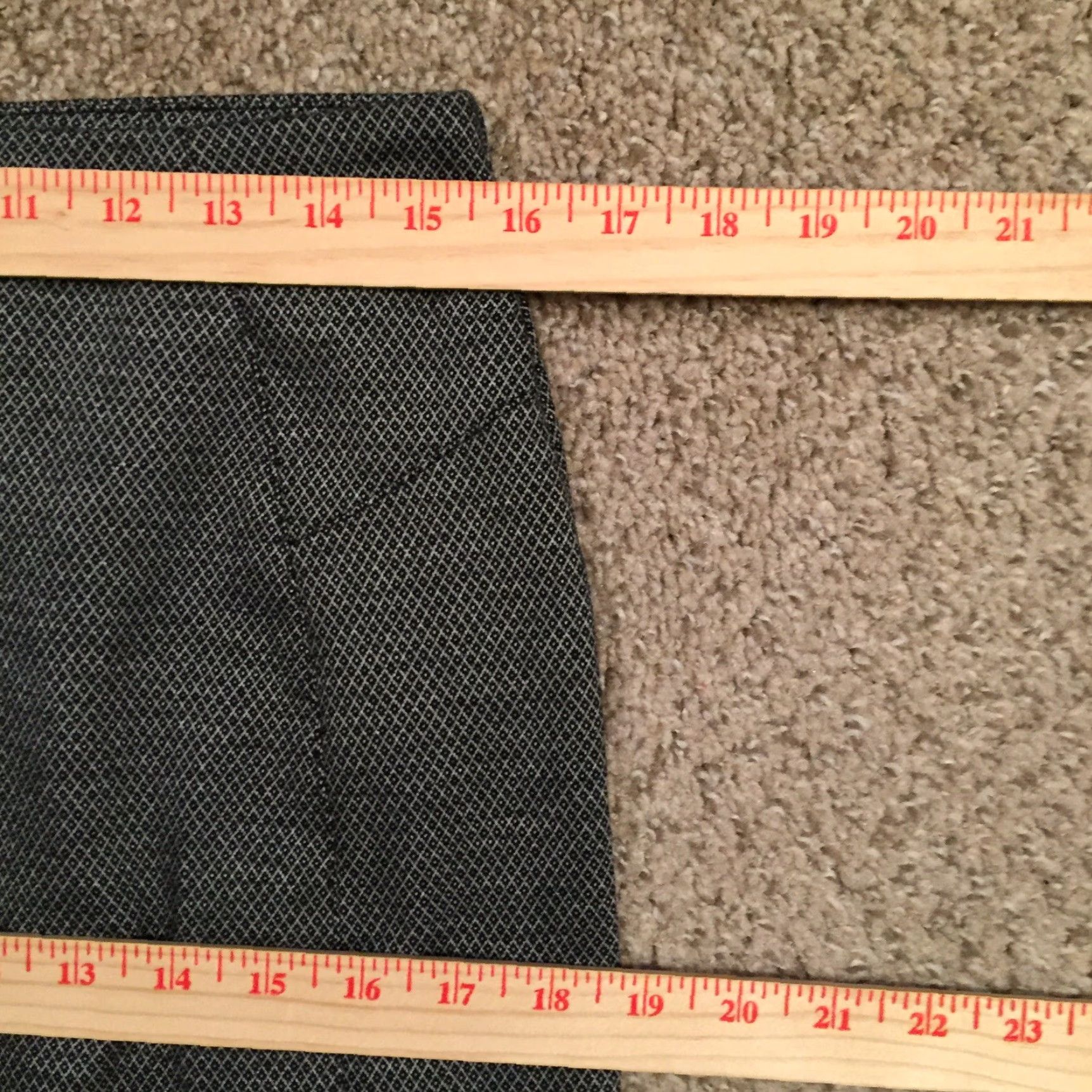 Sea New York New York & Company Skirt Knee Length Gray Geometric Pull On M Unlined Slit Pencil Women Mens? Size 32" / US 10 / IT 46 - 3 Thumbnail