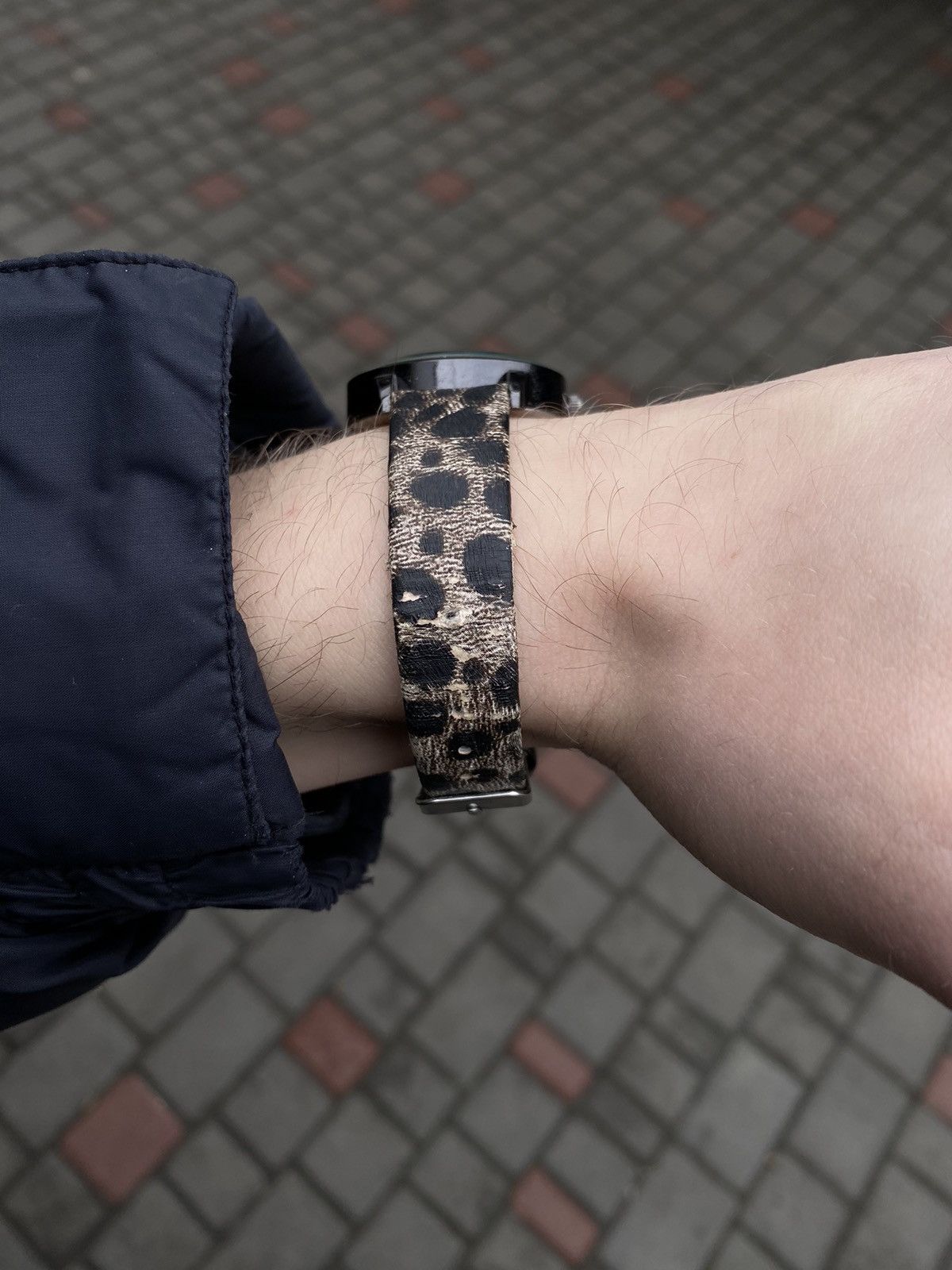 Vintage Leopard Print Watch with Textured Strap - Japanese Brand Size ONE SIZE - 5 Thumbnail