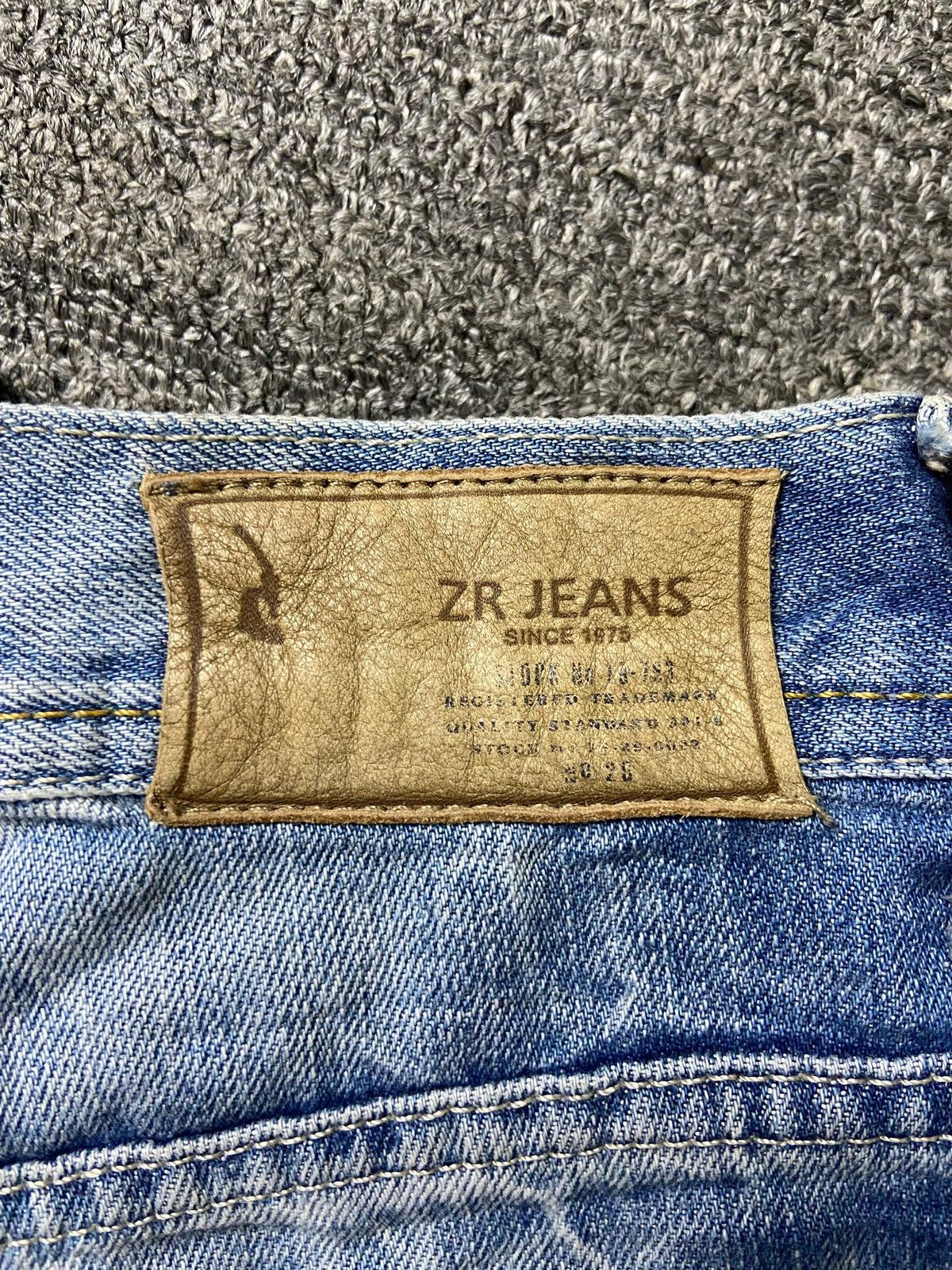 Designer × Vintage × Zara ZARA JEANS 1975 Distressed Ripped Denim (131) Size US 32 / EU 48 - 10 Thumbnail
