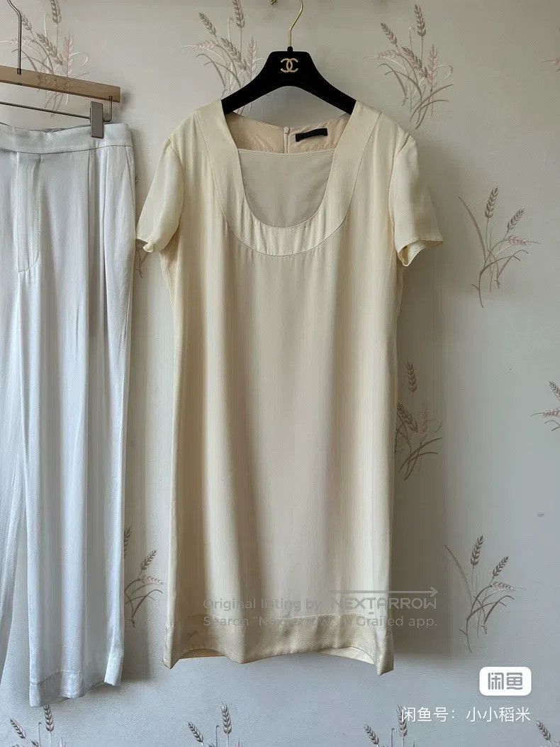 The Row The Row size 4 Cream Dress Size M / US 6-8 / IT 42-44 - 1 Thumbnail