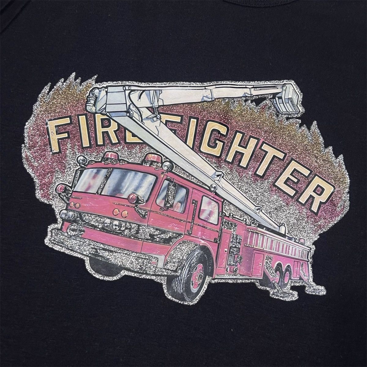 Vintage Vintage 80s Firefighter Iron On Center Logo Tshirt Size US L / EU 52-54 / 3 - 4 Thumbnail