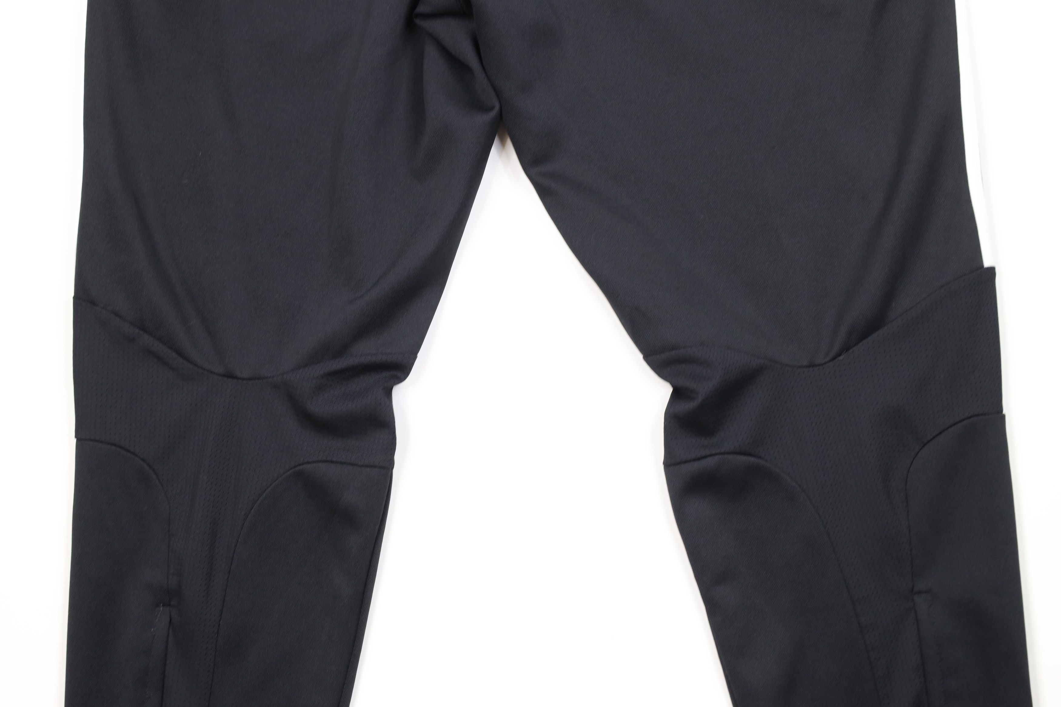 Adidas Vintage Y2K Adidas Striped Tapered Leg Warm Up Soccer Pants Size US 36 / EU 52 - 11 Thumbnail