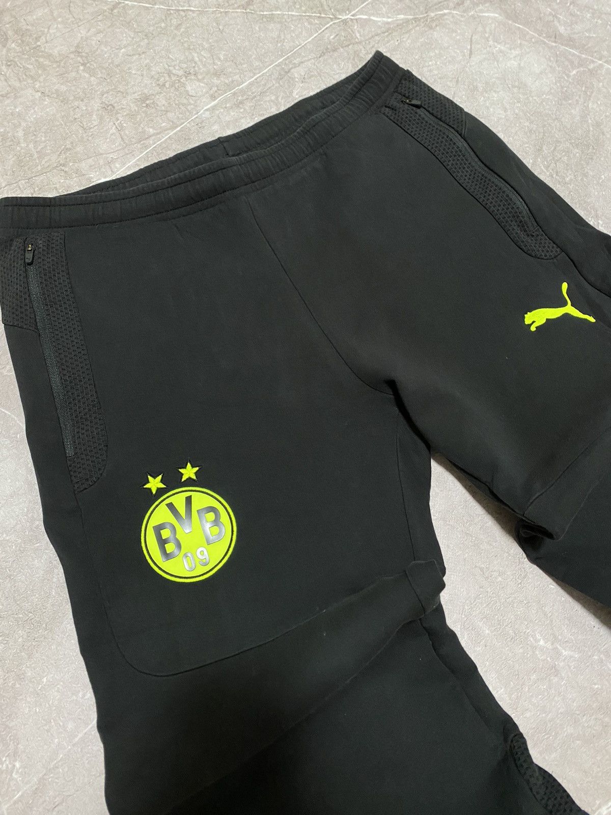 Puma Vintage Puma BVB Borussia Dortmund Soccer Football Pants Y2K Size US 33 - 3 Thumbnail