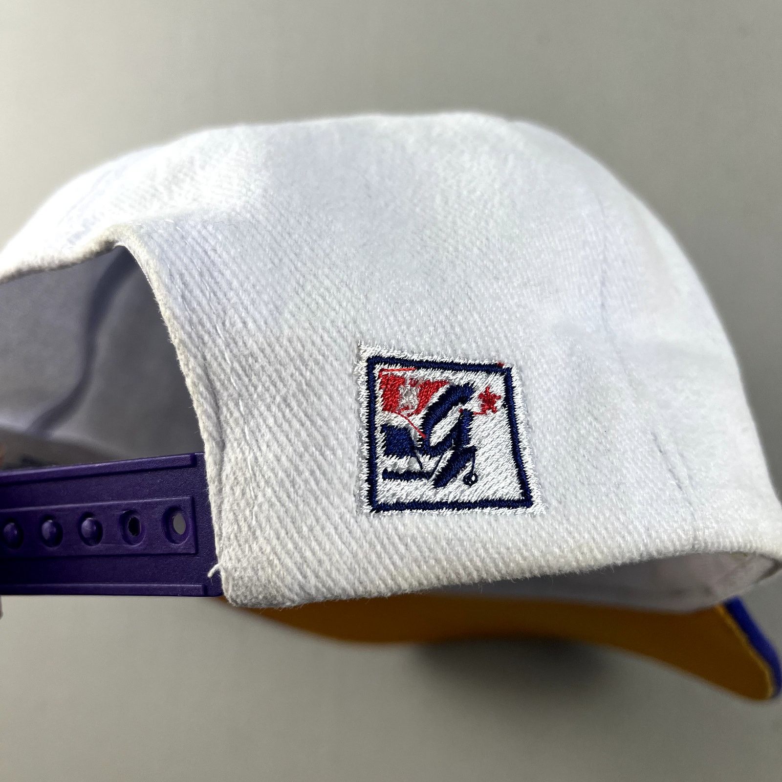 NFL × The Game × Vintage Vintage Minnesota Vikings Hat Snapback The Game Big Logo NFL Size ONE SIZE - 6 Thumbnail