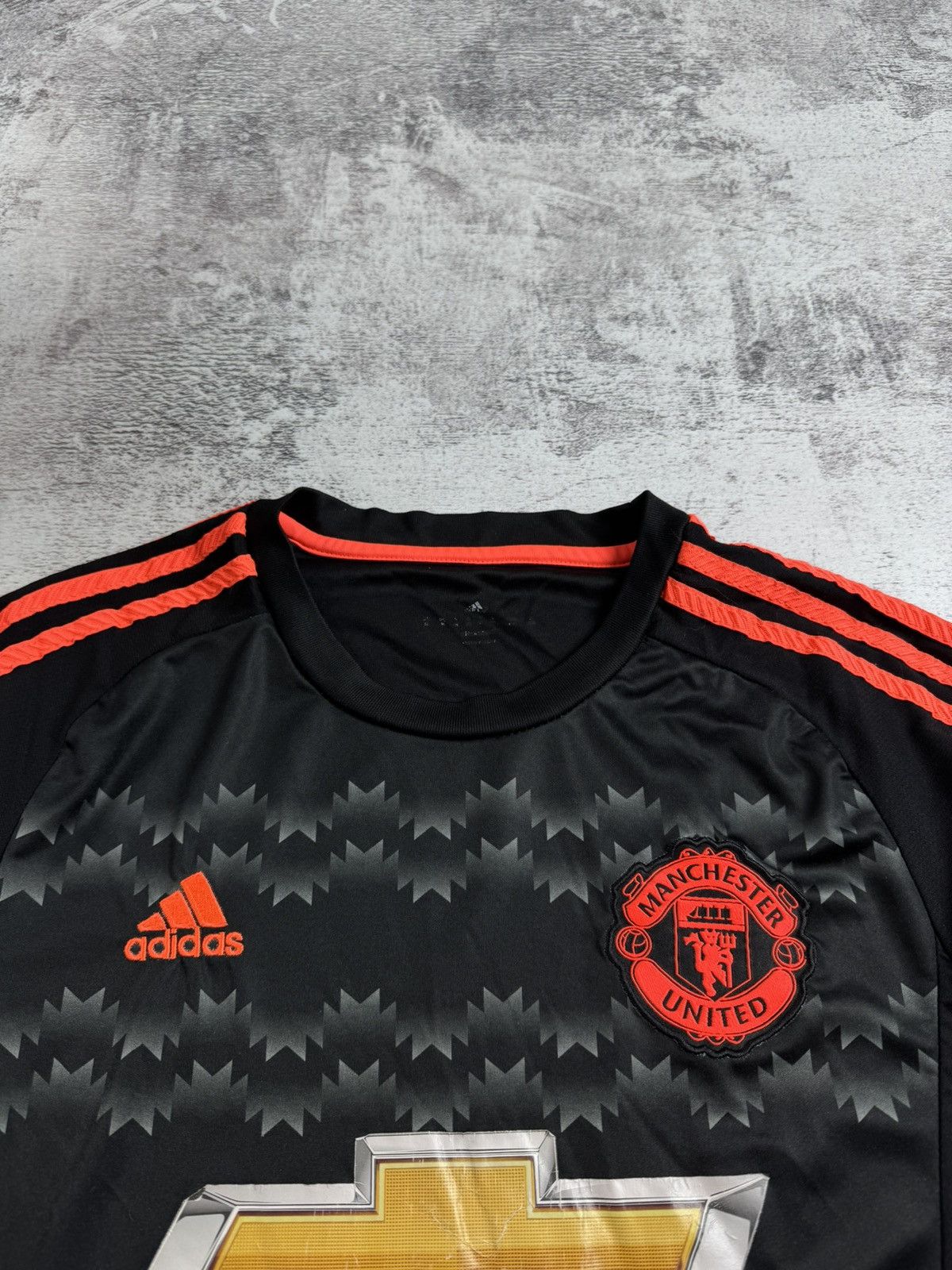 Adidas Vintage Manchester United 2015/2016 Black Soccer Football T Shirt Jersey Kit Size US M / EU 48-50 / 2 - 8 Thumbnail