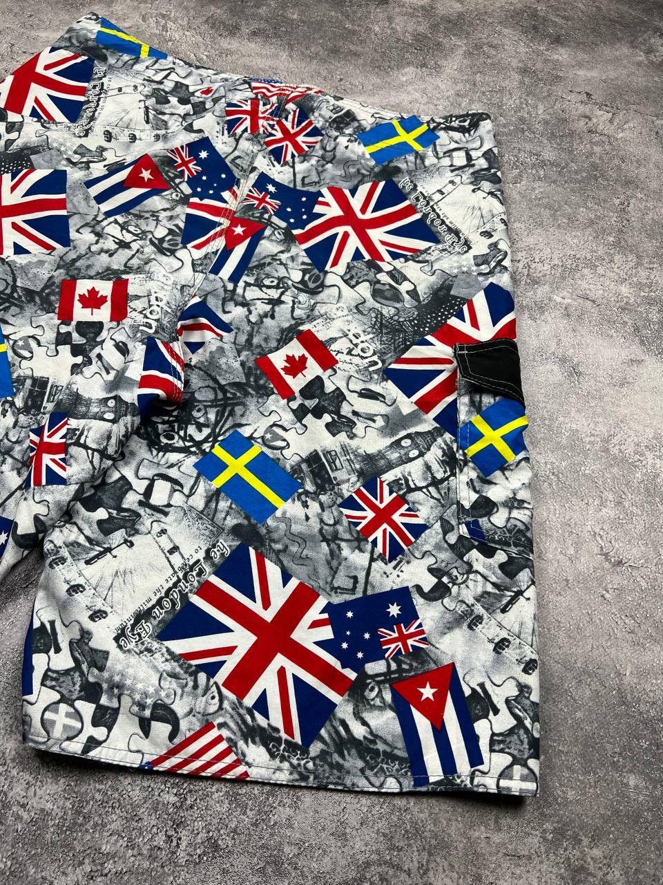 Quicksilver Vintage Quicksilver Swim Shorts Printed Flag Y2K 90S Surfing Size US 36 / EU 52 - 8 Thumbnail