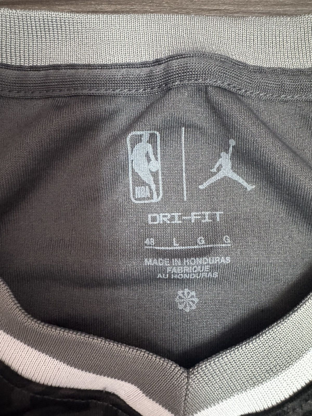 Nike Sacramento Kings Davion Mitchell #15 NBA Statement Jersey Size US L / EU 52-54 / 3 - 4 Thumbnail