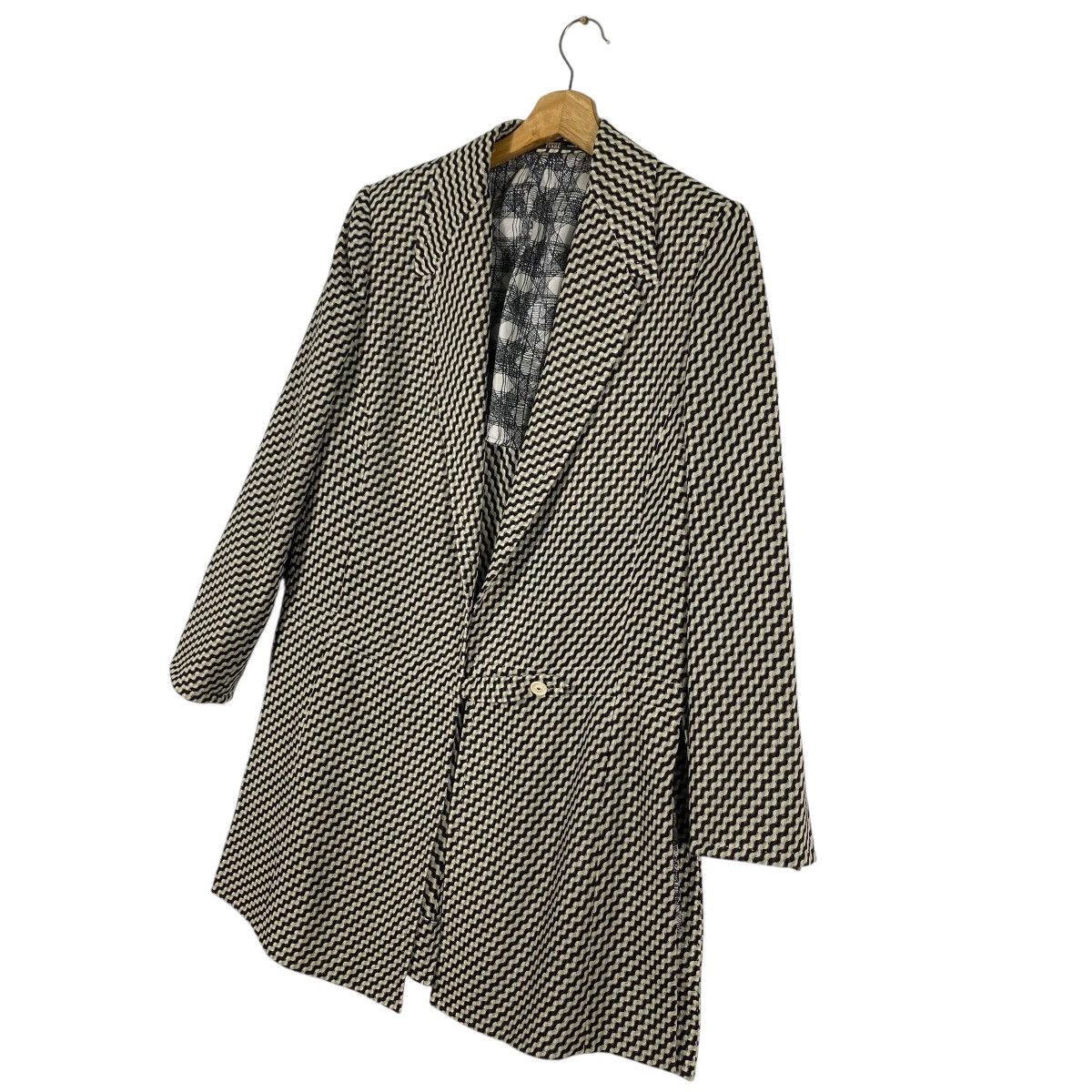 Designer × Gianfranco Ferre Vintage Gianfranco Ferre Italy Cardigan Wool Size 42 (M) Size M / US 6-8 / IT 42-44 - 2 Thumbnail