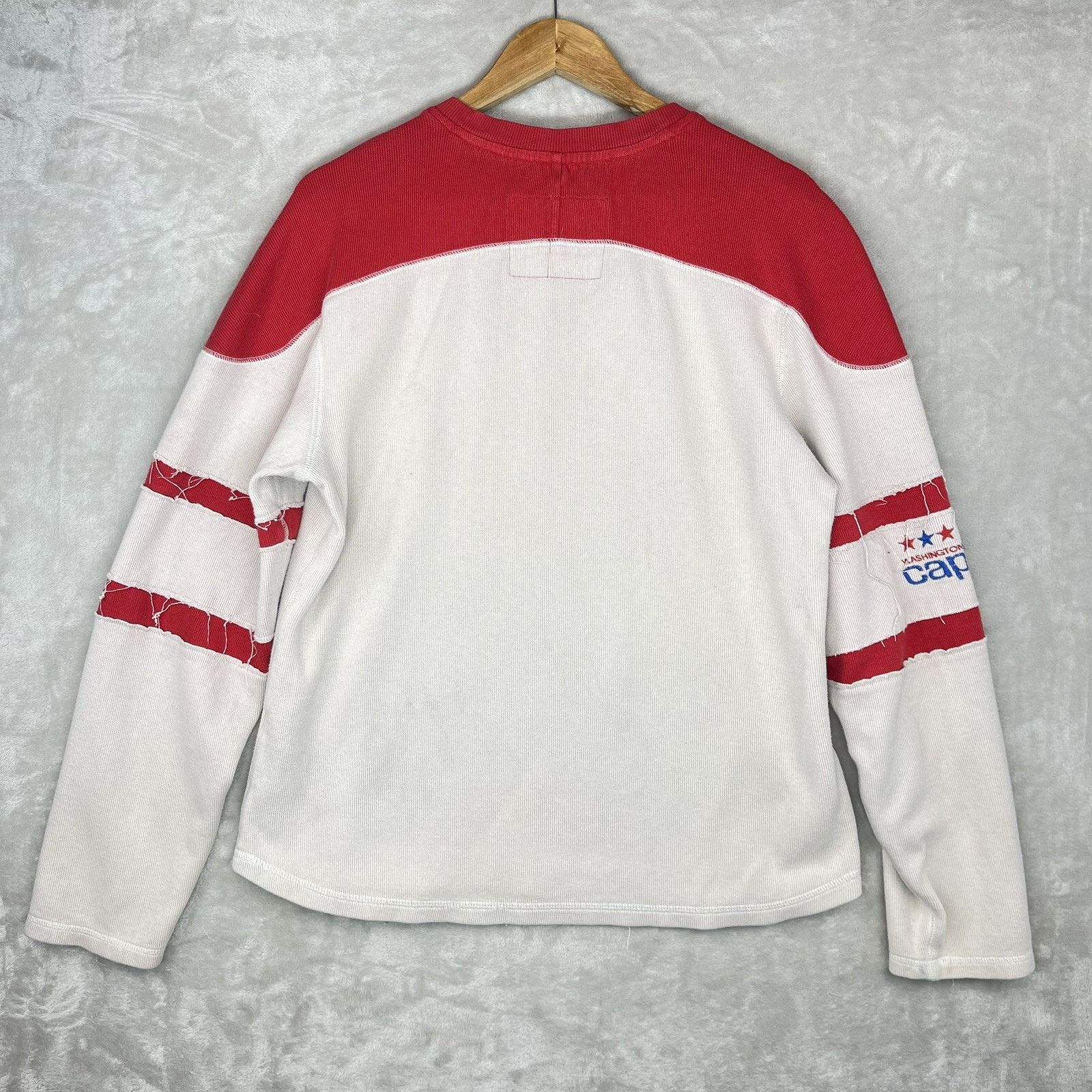 Ccm Vintage CCM Washington Capitals Waffle Knit Thermal Shirt Size 40 - 7 Thumbnail