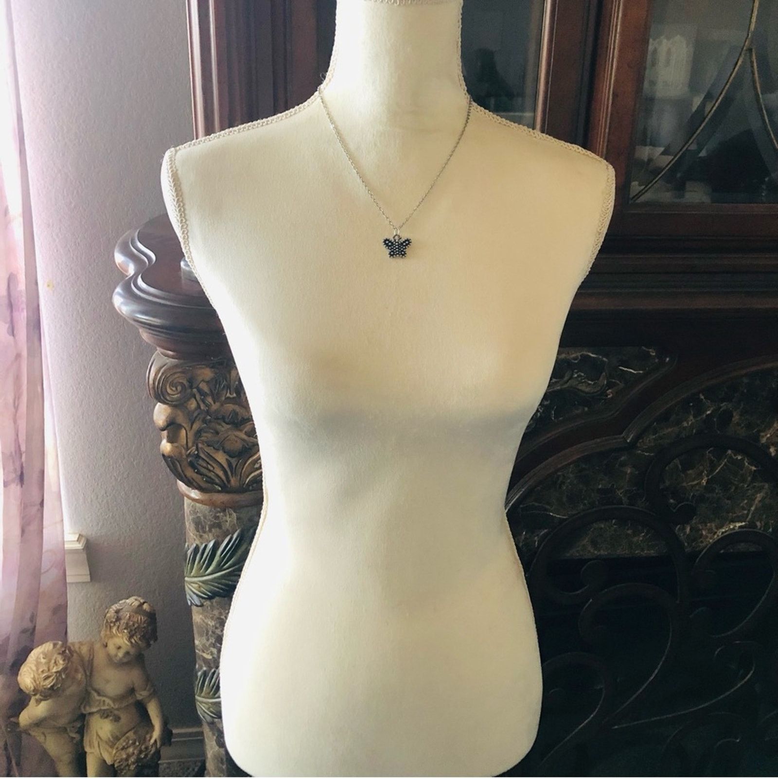 Vintage Vintage bubble butterfly pendant on chain necklace Size ONE SIZE - 6 Thumbnail