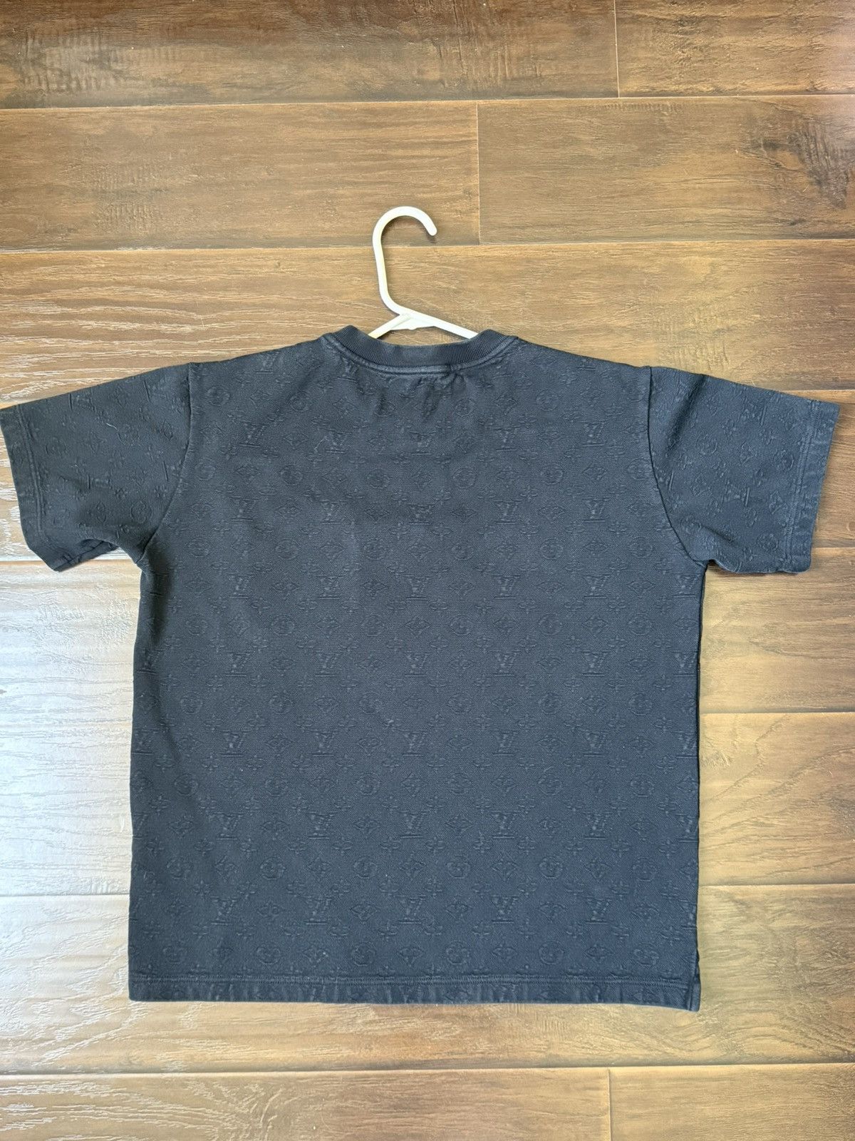 Louis Vuitton LV SIGNATURE 3D Pocket Monogram Tshirt Size US L / EU 52-54 / 3 - 2 Thumbnail