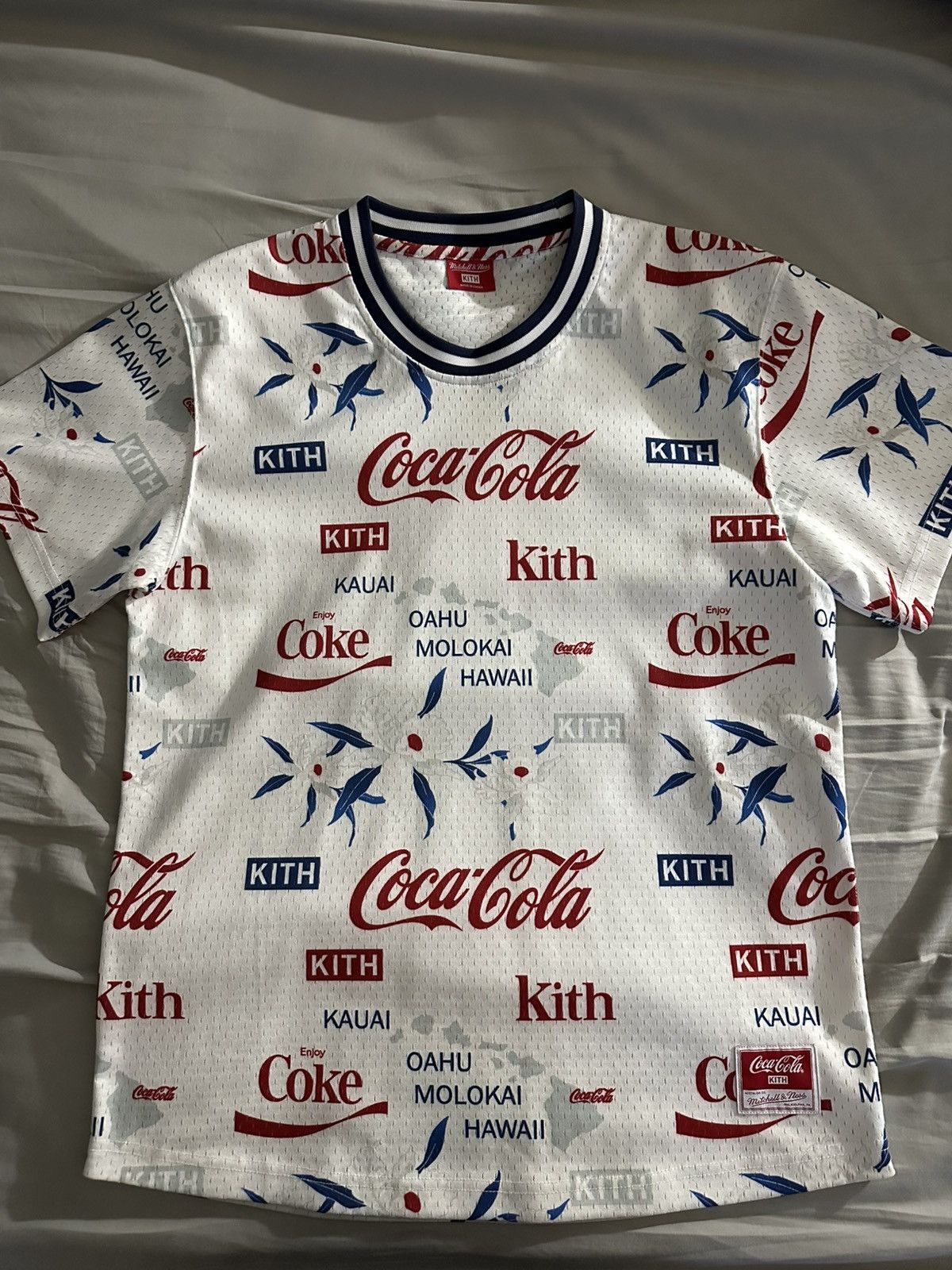 Kith Kith x Coca Cola x Mitchell & ness Jersey Size US M / EU 48-50 / 2 - 2 Thumbnail