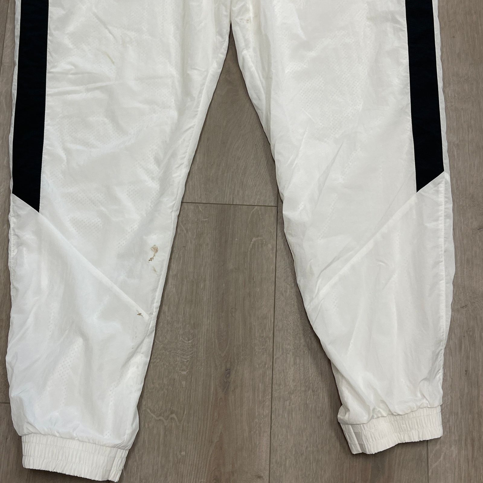 Jordan Brand Jordan Sportswear Diamond men's track pants Joggers Size XL Size US 32 / EU 48 - 4 Thumbnail