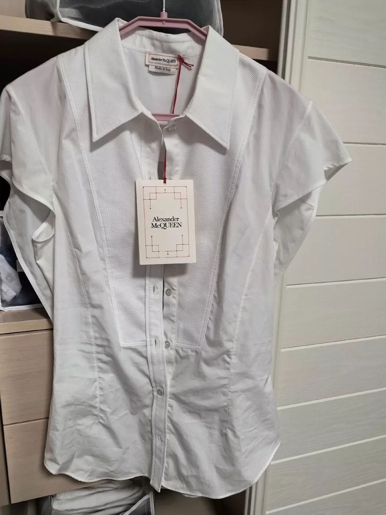 Alexander McQueen Alexander McQUEEN size 44 Short sleeved shirt 2505-Nextarr Size L / US 10 / IT 46 - 1 Thumbnail