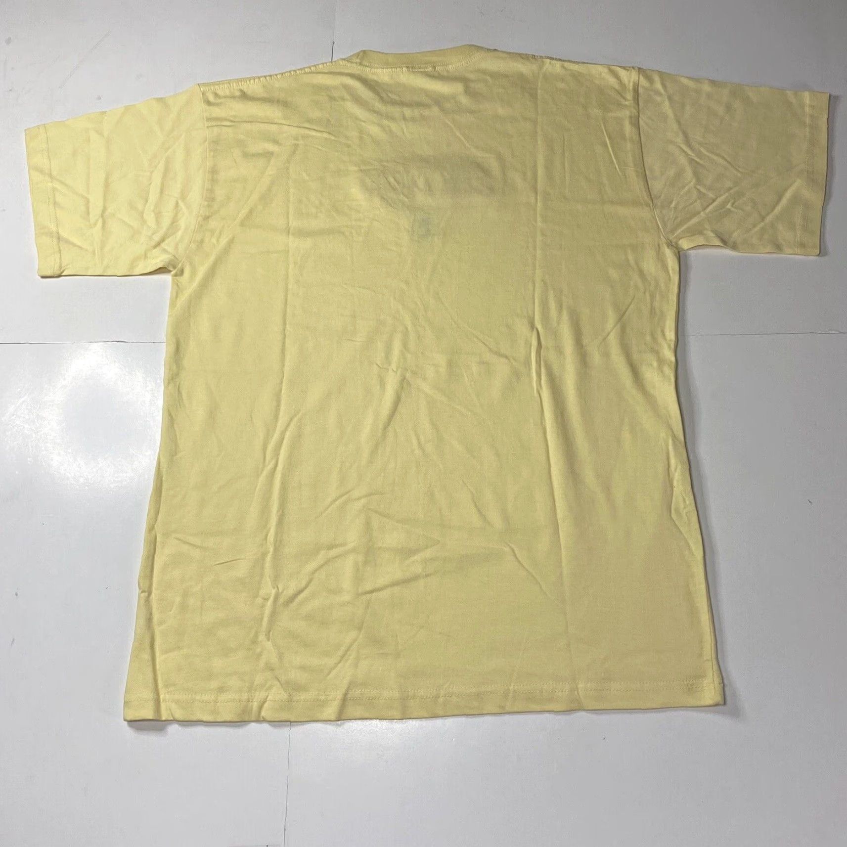 Vintage VINTAGE 80’s 90’s T Shirt San Diego Embroidered 3D XL Rare DBA Men Yellow Short Sleeve 100% Cotton Grunge Size US XL / EU 56 / 4 - 7 Thumbnail