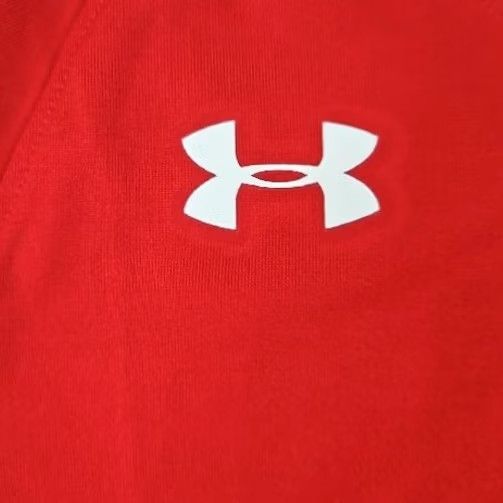 Under Armour Under Armour Volleyball T Shirt Women's M Red Long Sleeve HeatGear Fitted Size M / US 6-8 / IT 42-44 - 2 Thumbnail