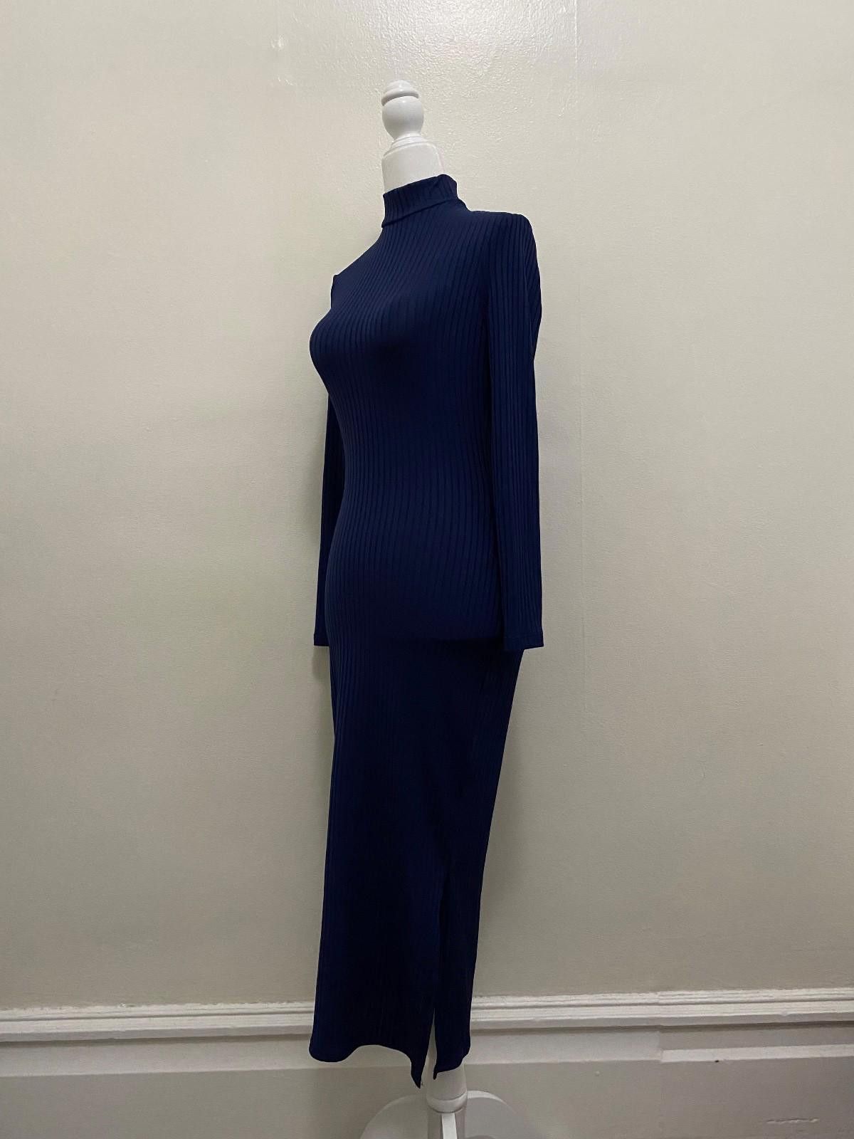 Other FLOUNCE CLUB Knit Mockneck Midi Dress with Side Slit (SMALL) Size S / US 4 / IT 40 - 4 Thumbnail
