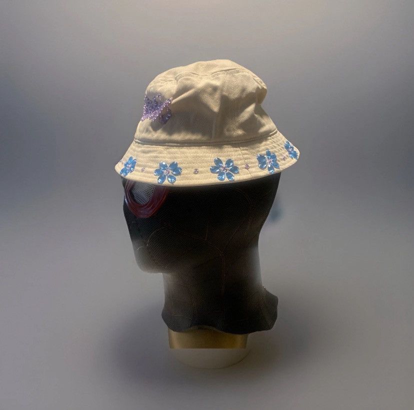 Other Valabasas Rhinestone Embellished Bucket Hat Size ONE SIZE - 2 Thumbnail