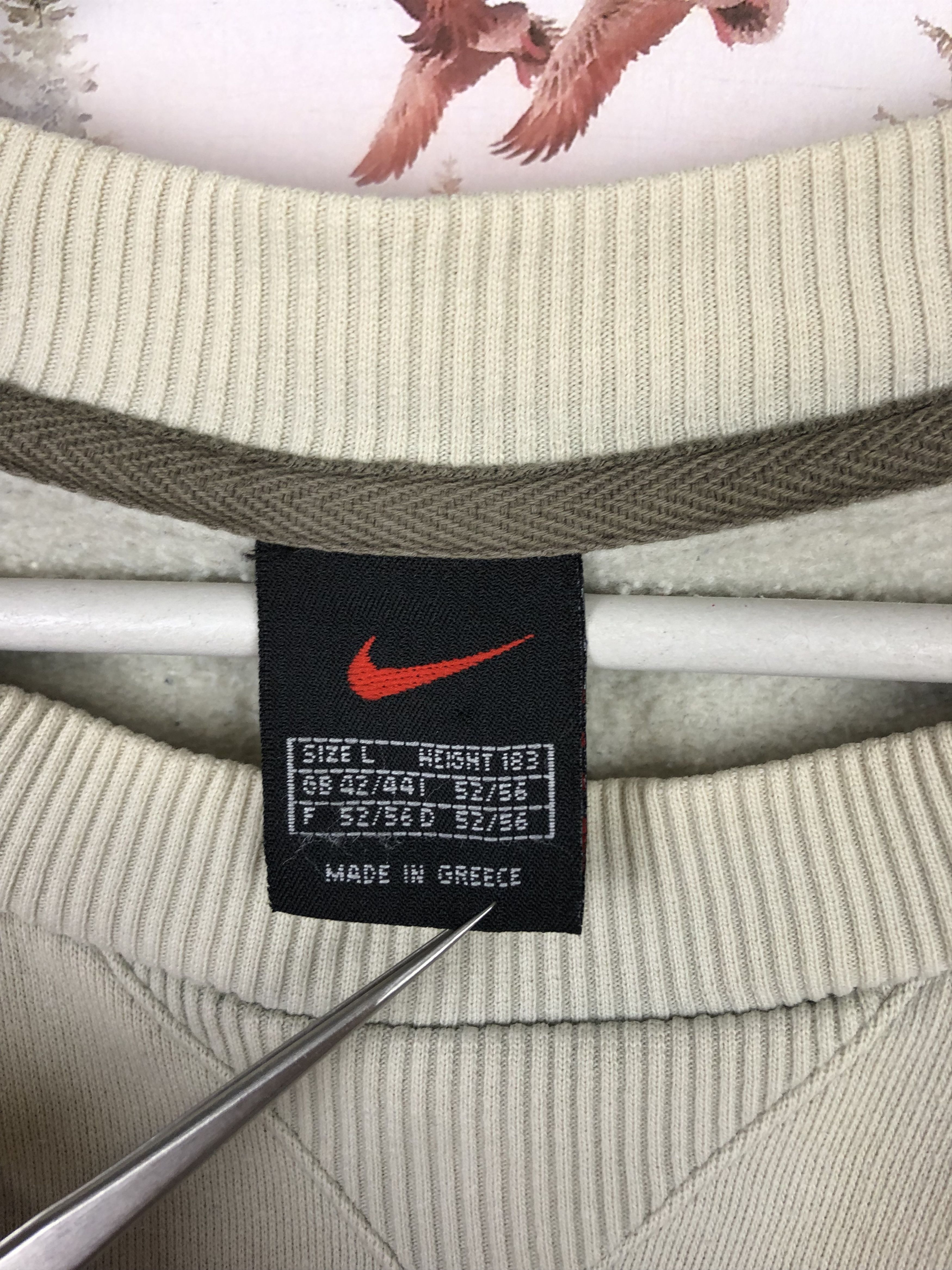 Nike Vintage 90's Nike Sweatshirt Big Logo Swoosh Rare Crewneck Size US L / EU 52-54 / 3 - 7 Thumbnail