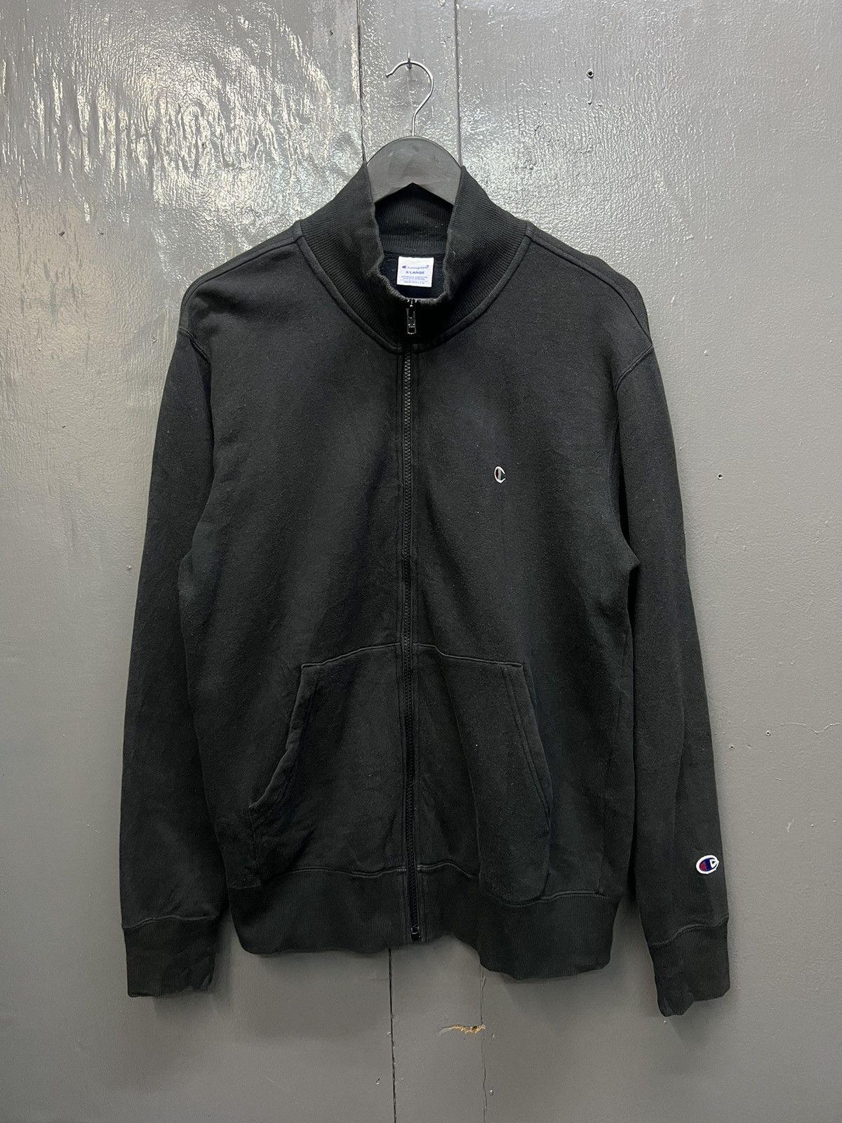 Champion Vintage Champion Zipper Sweatshirt Size US XL / EU 56 / 4 - 1 Thumbnail