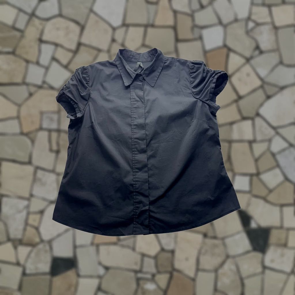 Old Navy Old Navy Womens Black Short Sleeve Shirt XL Button-Down Ruched Sleeve Cotton Nylon Spandex Womens XL Black Shirt Size XL / US 12-14 / IT 48-50 - 1 Thumbnail