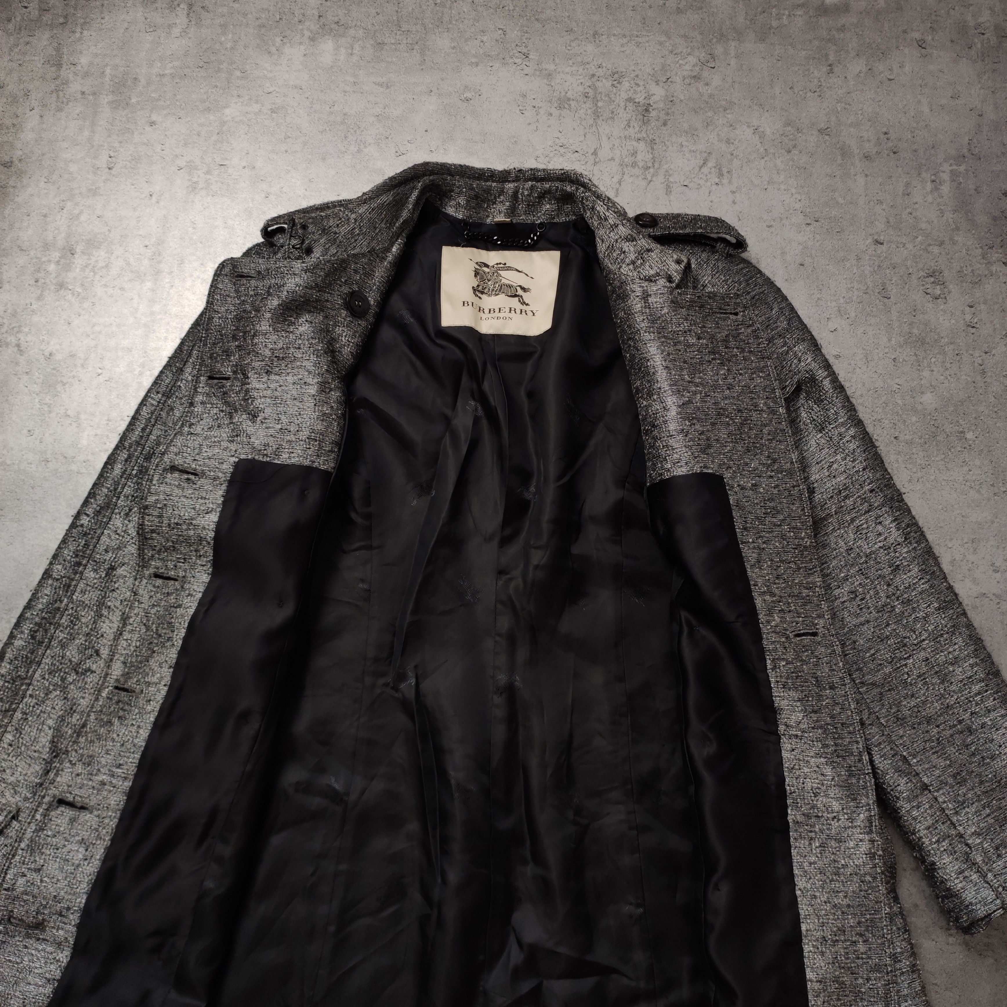 Burberry × Burberry Prorsum RARE Burberry London Main Line Gray Long Distressed Coat Size L / US 10 / IT 46 - 6 Thumbnail