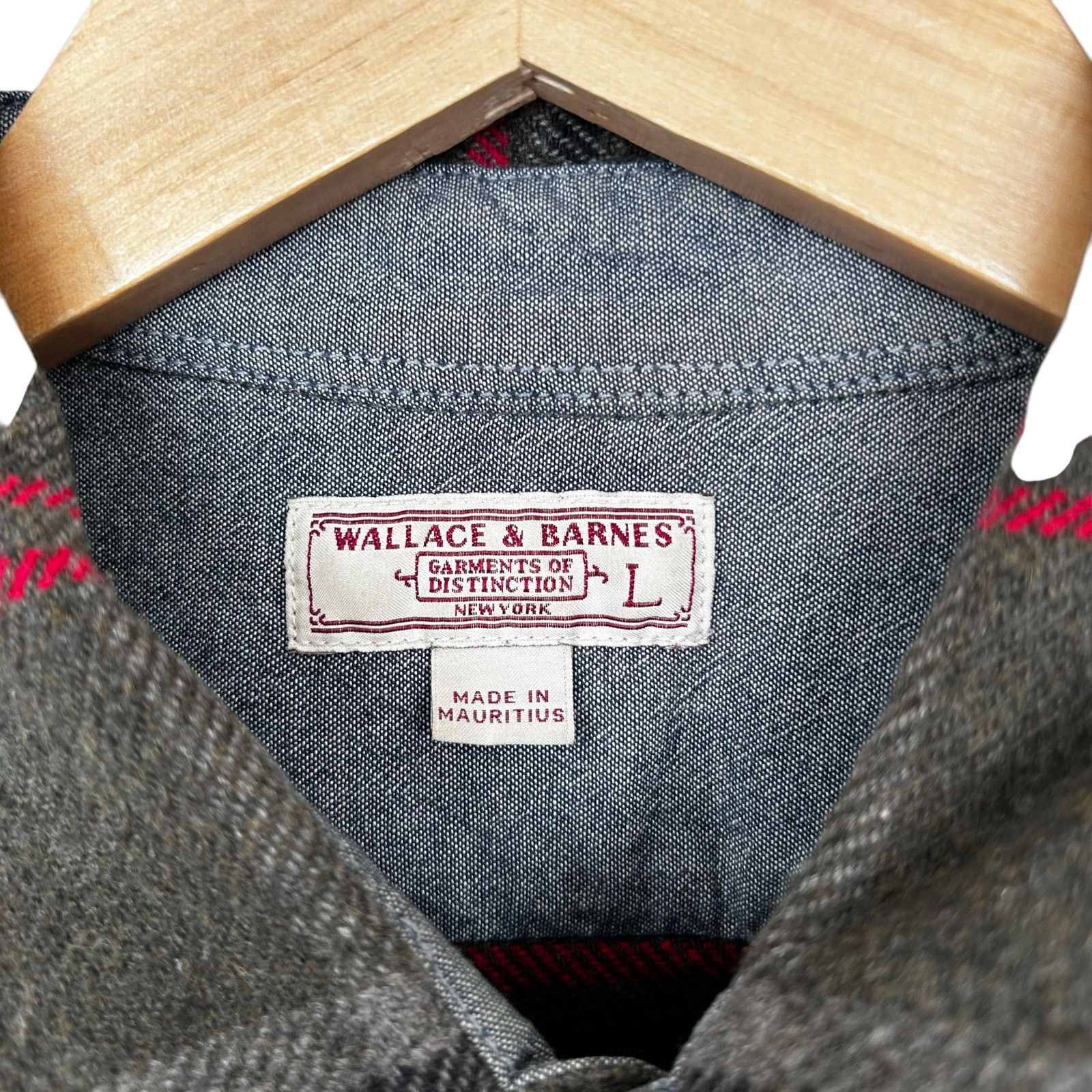 Wallace & Barnes Wallace & Barnes Green Gray Red Flannel Button Down Sz L Size US L / EU 52-54 / 3 - 3 Thumbnail