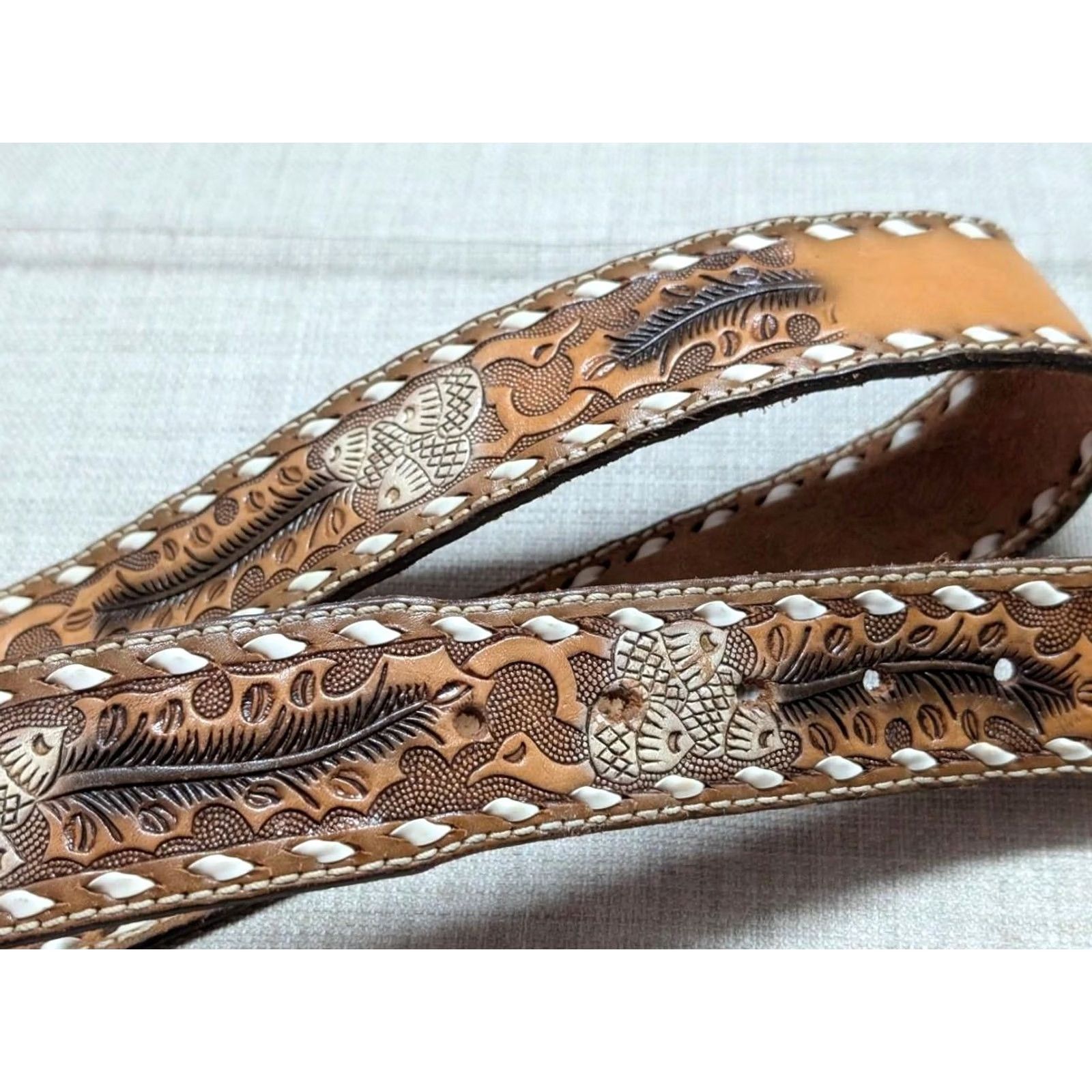 Vintage VINTAGE Western Belt Acorns Tooled Handcrafted 32 Brown Cowhide Leather Western Belt Mens XS? Size 32 - 3 Thumbnail