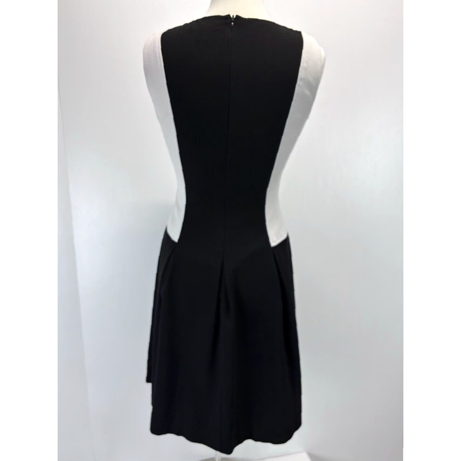 Ralph Lauren Lauren Ralph Lauren Sheath Dress Sz 6 Women’s Black Grey Short Sleeveless Size 28" / US 6 / IT 42 - 2 Thumbnail