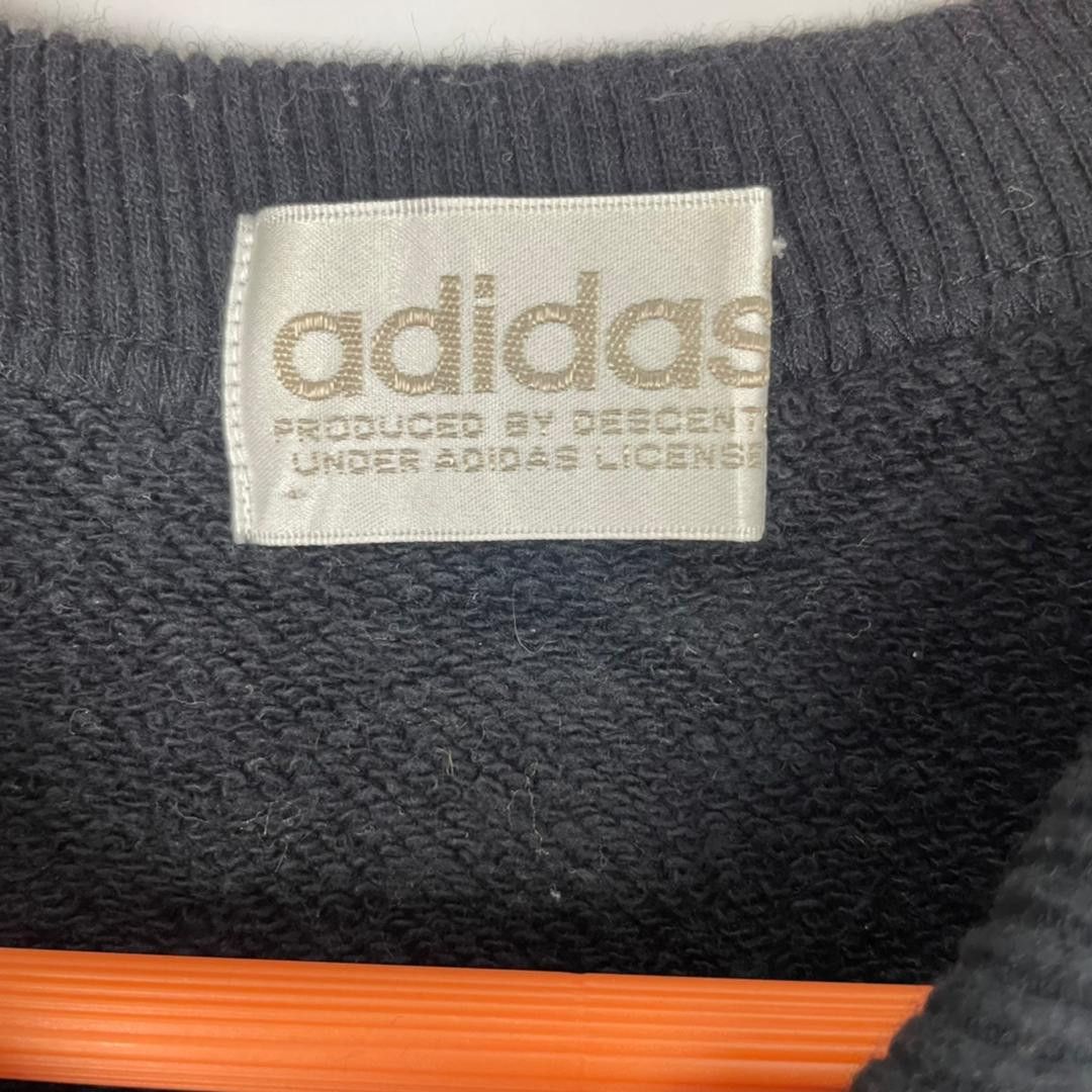 Adidas Vintage Adidas Embroided Logo Short Sleeve Sweatshirt Size US M / EU 48-50 / 2 - 7 Thumbnail