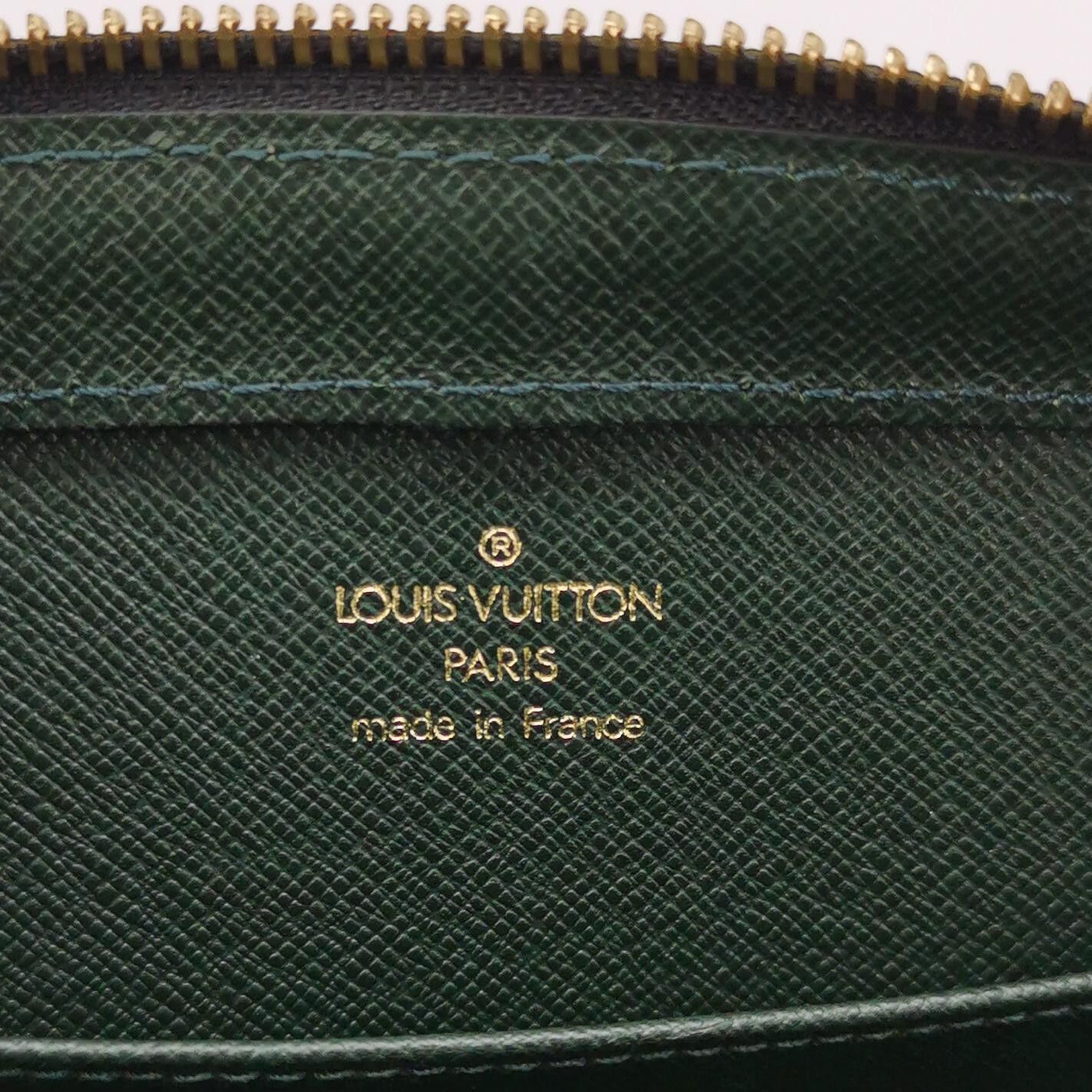 Louis Vuitton Louis Vuitton (LV) Baikal leather solid color clutch -y2506 Size ONE SIZE - 2 Thumbnail