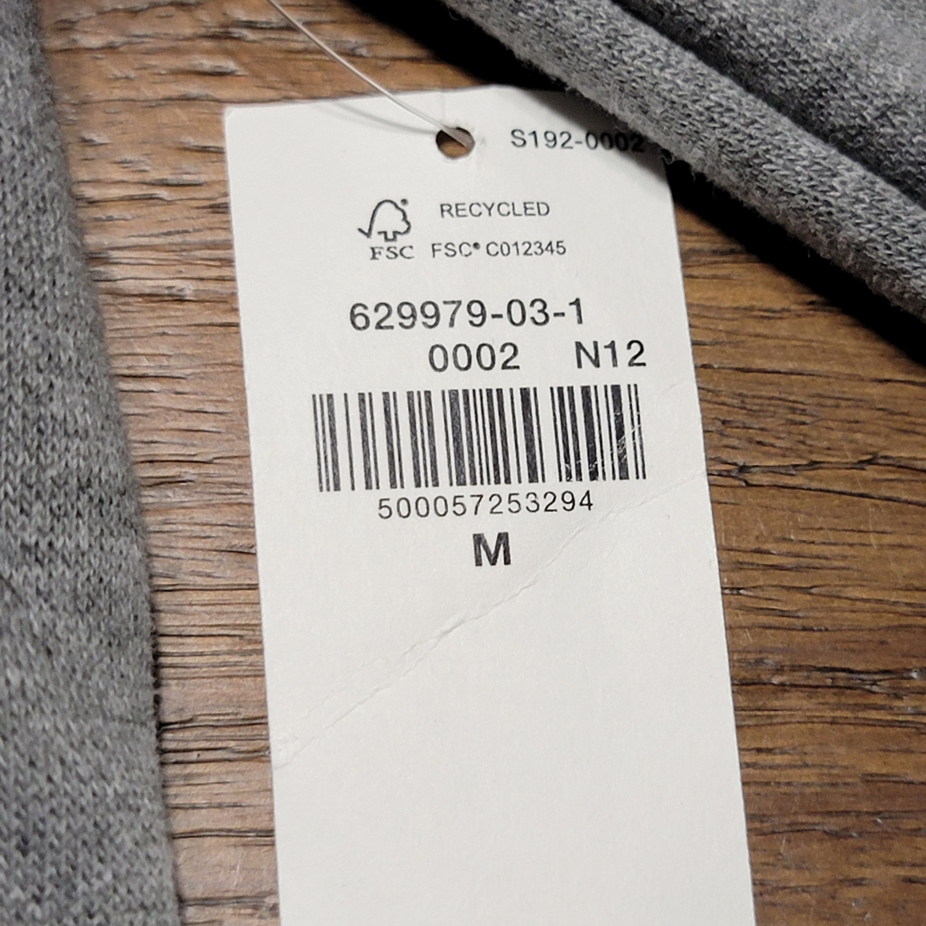 Old Navy Old Navy LS UNISEX Sweatshirt "Yeti To Party" - Medium NWT Size US M / EU 48-50 / 2 - 6 Thumbnail