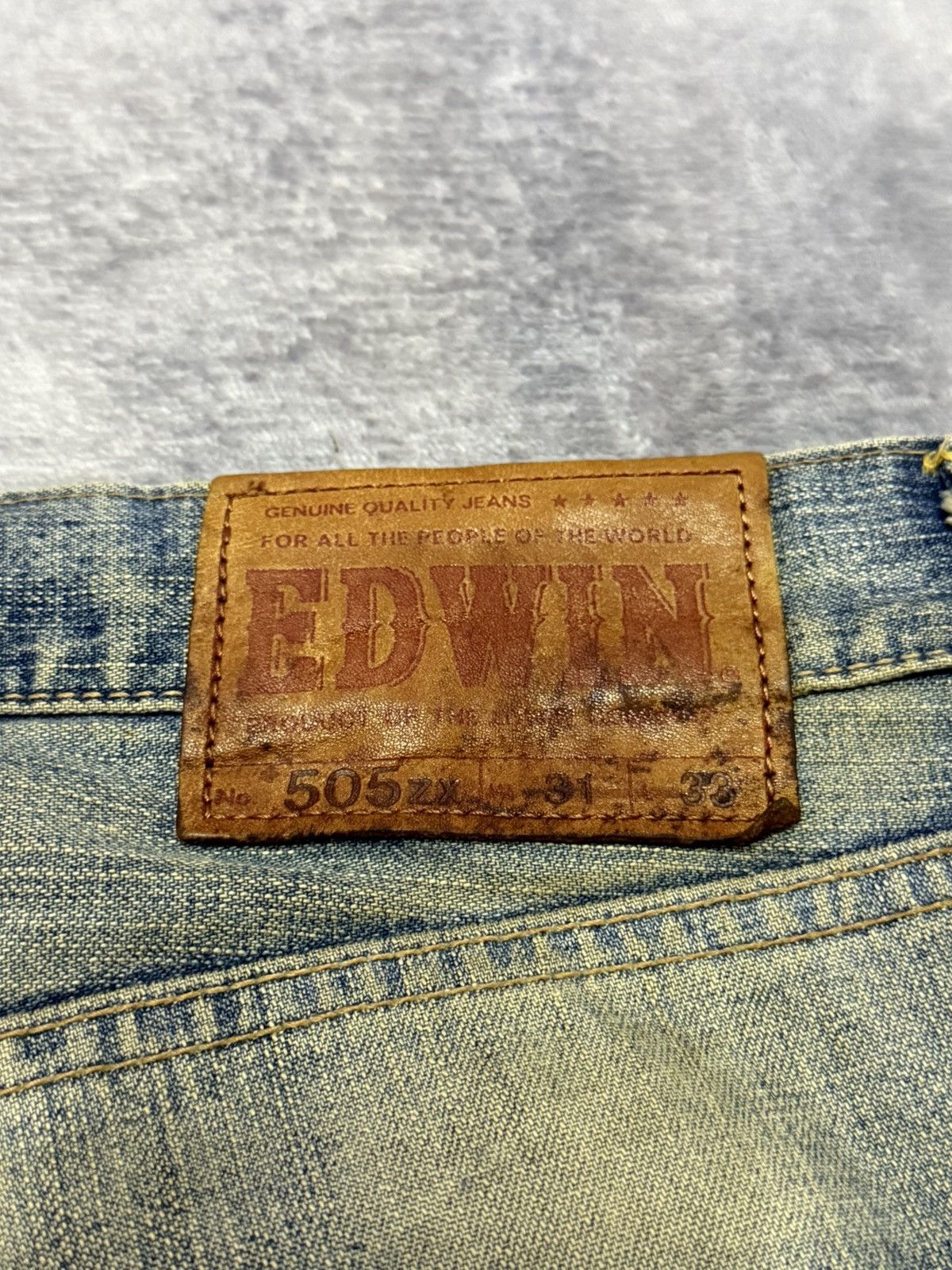 Edwin × Japanese Brand × Vintage Edwin 505 Mud Wash Selvedge Red Line Loose Straight Jeans Size US 31 - 22 Thumbnail