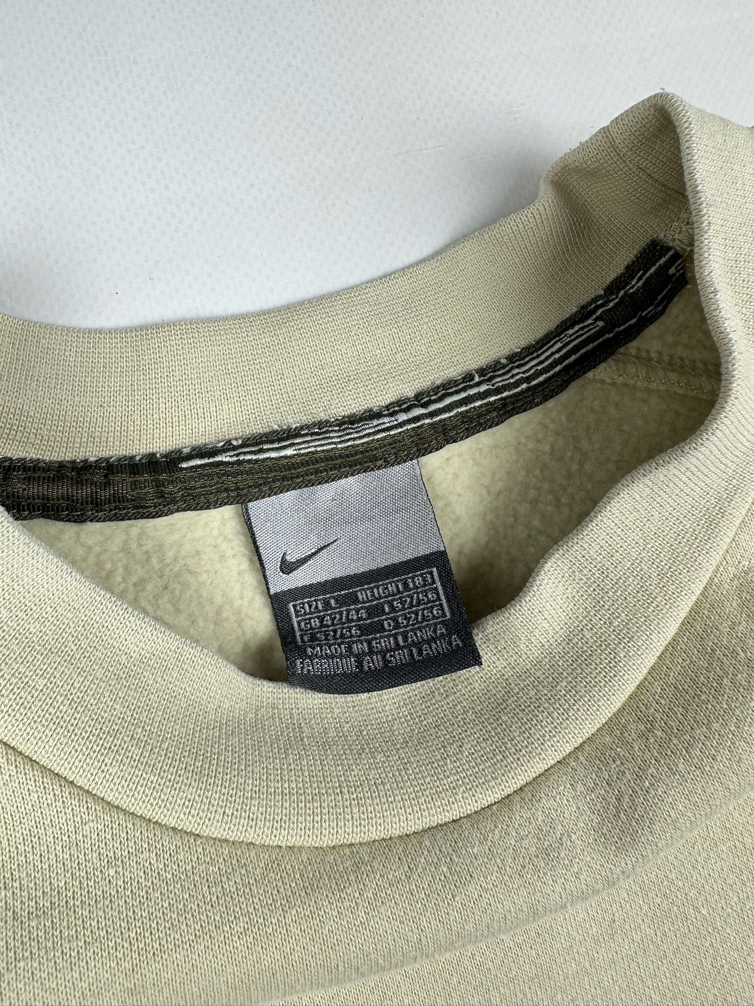 Nike Vintage Nike sweatshirt big logo y2k streetwear Size US L / EU 52-54 / 3 - 4 Thumbnail