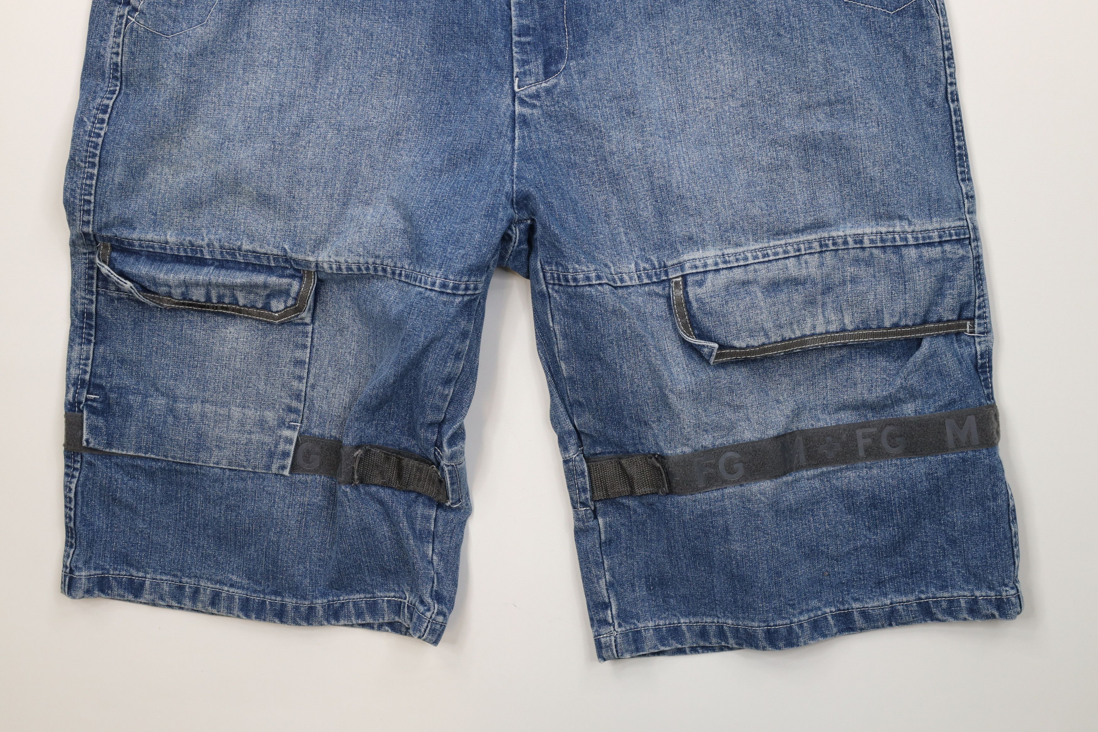 Marithe + Francois Girbaud Vintage 90s Marithe Francois Girbaud Denim Cargo Shorts Blue Size US 38 / EU 54 - 4 Thumbnail