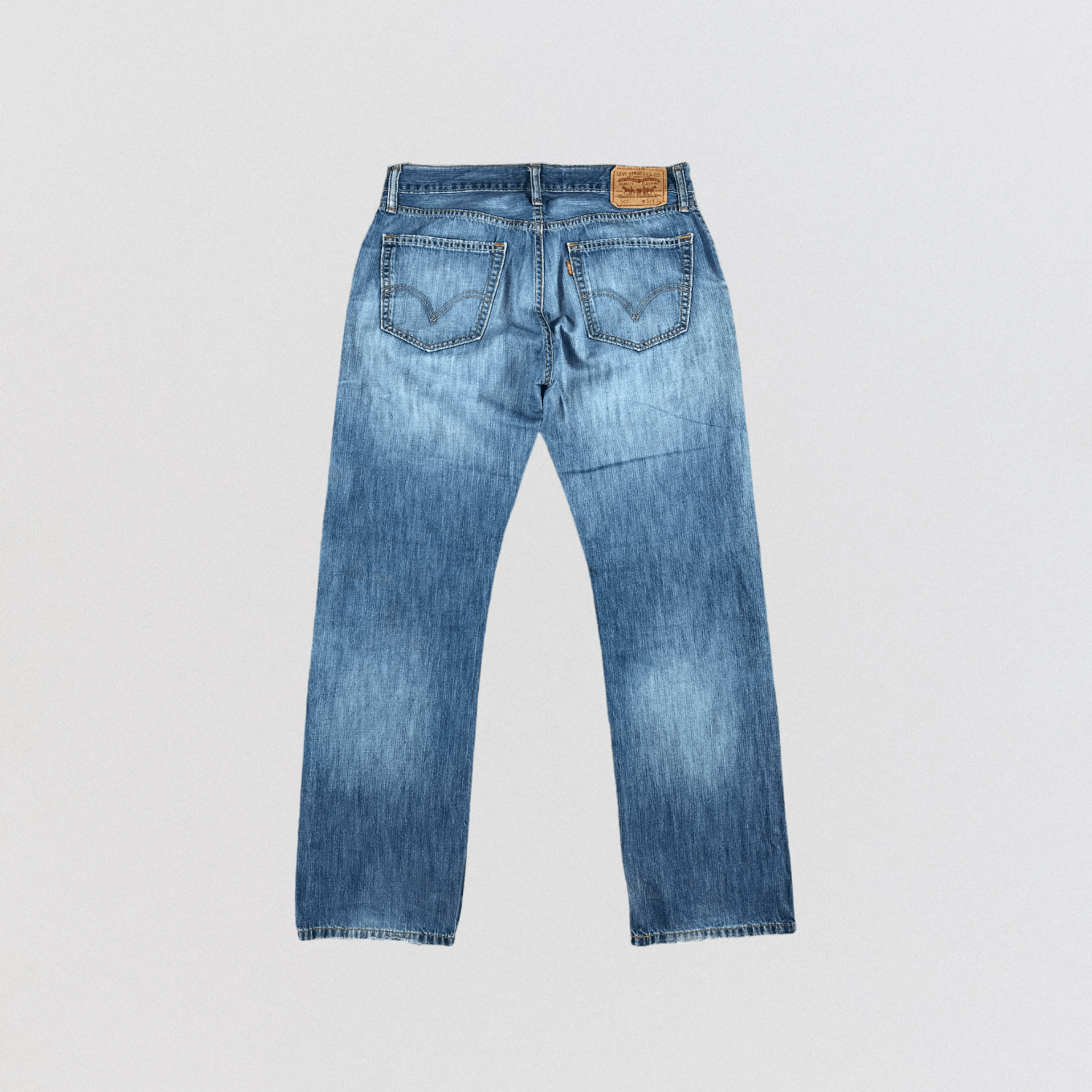 Levi's × Vintage Vintage Blue Wash Levis 505 Jeans-JM2459 Size US 35 - 2 Thumbnail