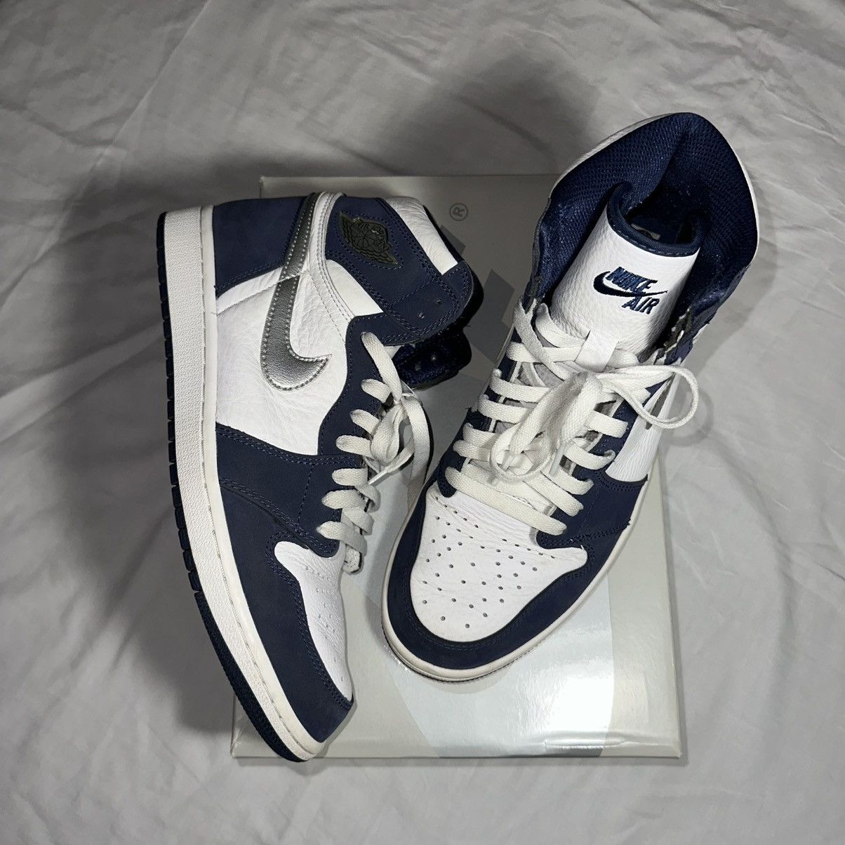 Jordan Brand × Nike 2020 CO.JP Midnight Navy Air Jordan 1 High Size US 10.5 / EU 43-44 - 1 Thumbnail