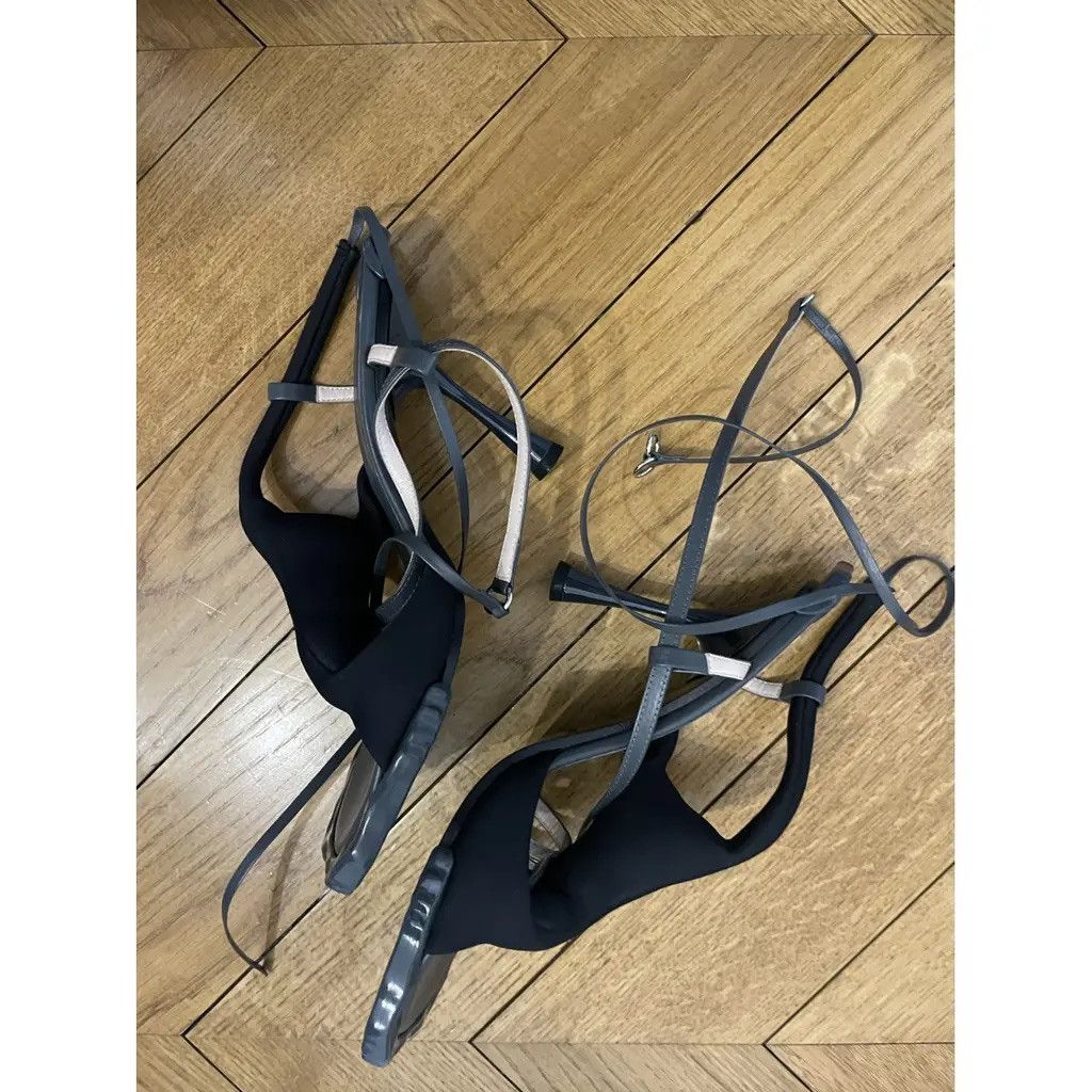 Ottolinger Ottolinger Black Flower high heels Size US 10 / IT 40 - 3 Thumbnail