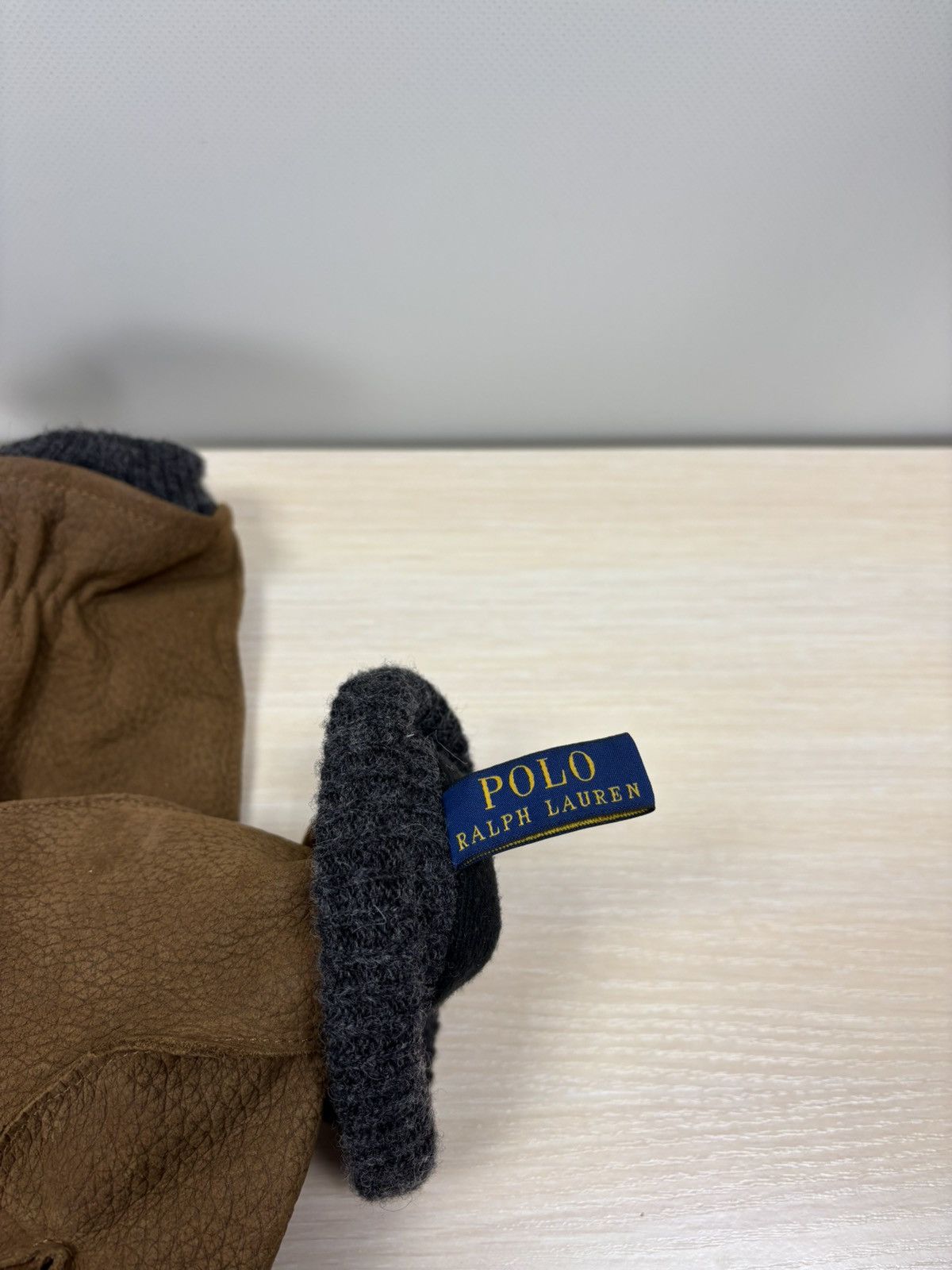 Polo Ralph Lauren × Ralph Lauren Gloves Polo Ralph Lauren Size XL Color Brown Size ONE SIZE - 8 Thumbnail