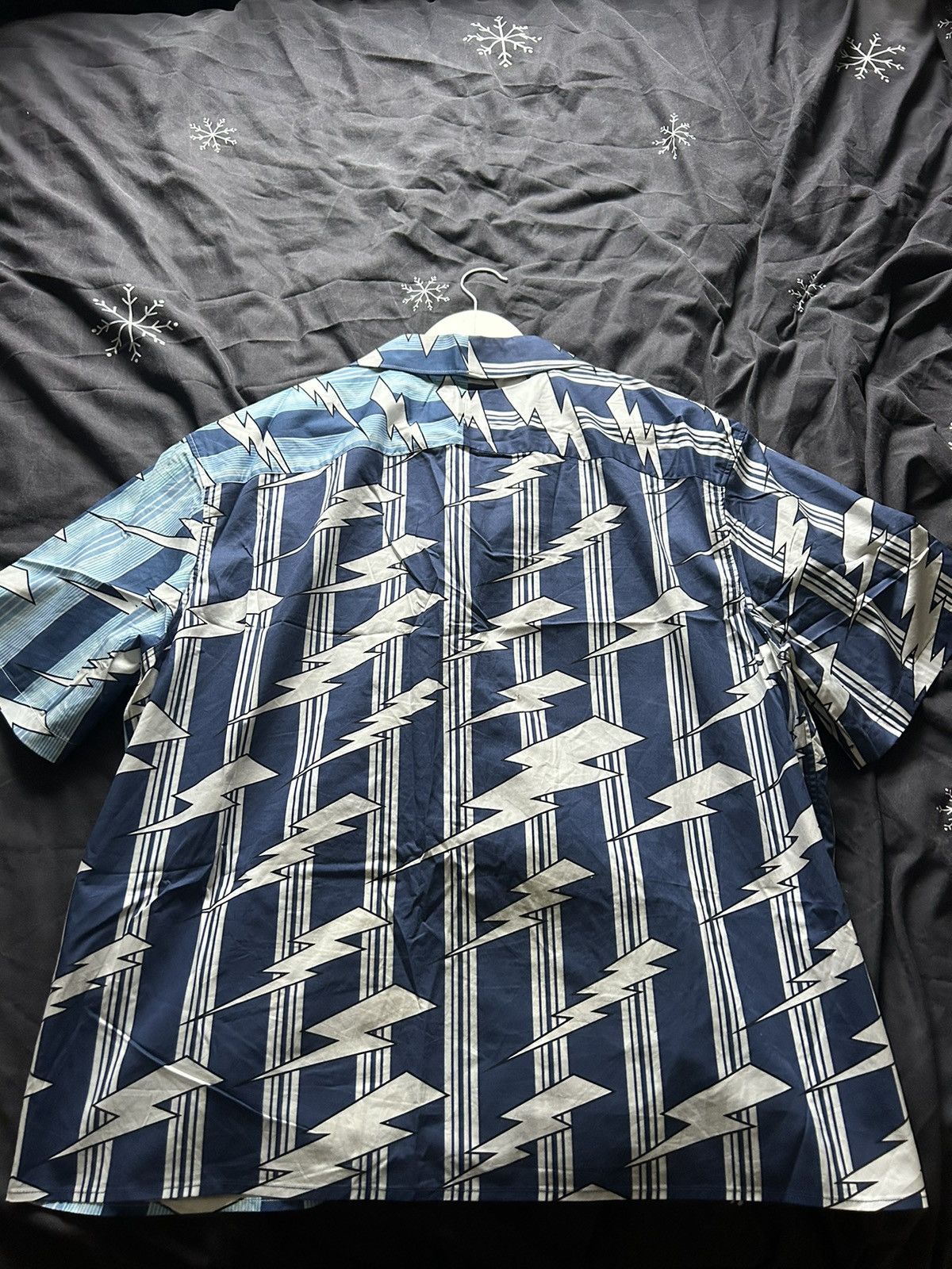 Neil Barrett Neil Barrett Boxy Fit Thunderbolt Shirt Size US XL / EU 56 / 4 - 2 Thumbnail