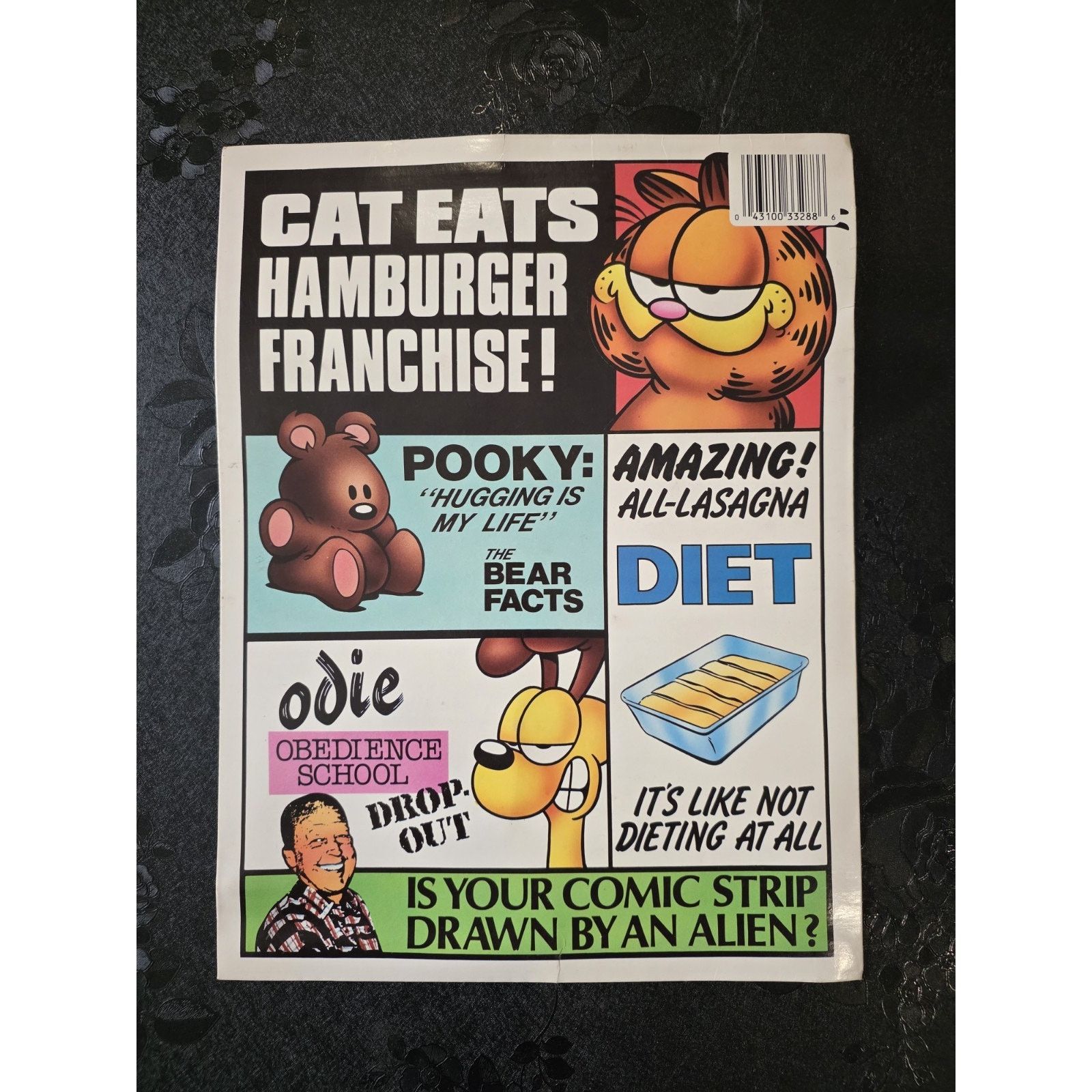 Marvel Comics Mead 2 Pocket Portfolio Folder Garfield Expirer 9X12 1978 Size ONE SIZE - 4 Thumbnail