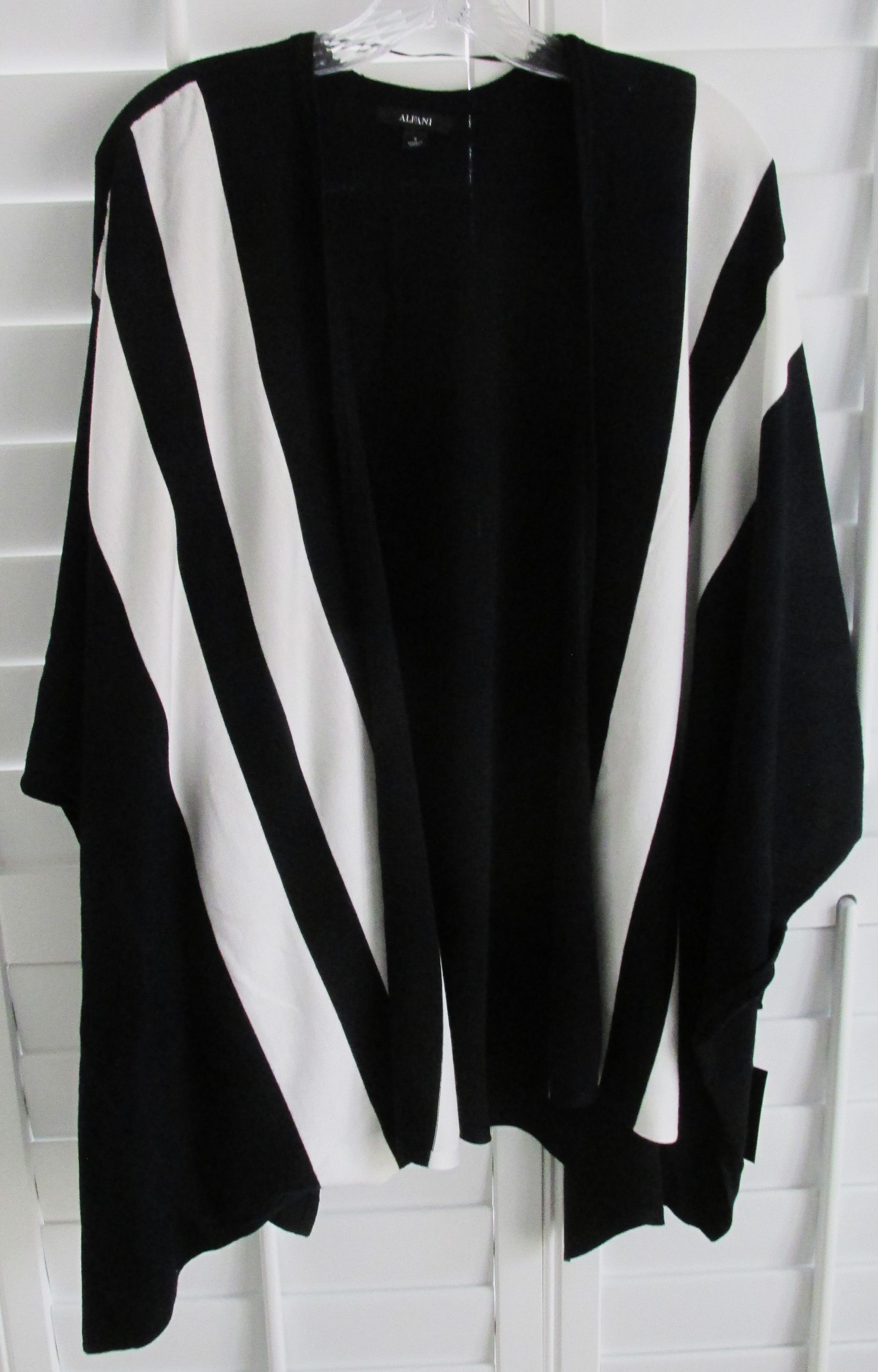 Alfani Alfani (NWT) Women's Open Front Cardigan Sweater Size Small Size S / US 4 / IT 40 - 1 Thumbnail