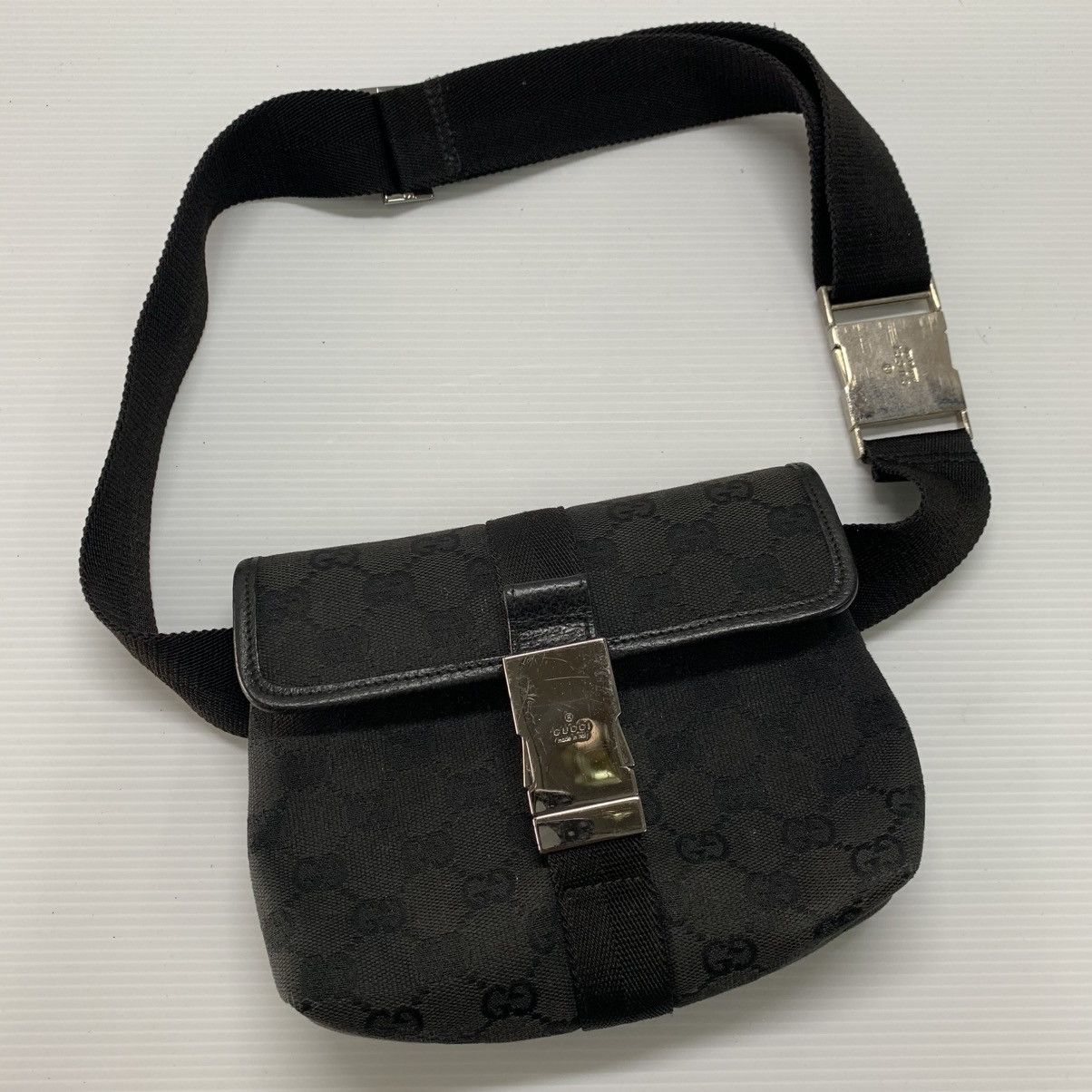 Gucci GUCCI GG CANVAS WAIST BELT BAG PRE-OWNED Size ONE SIZE - 1 Thumbnail