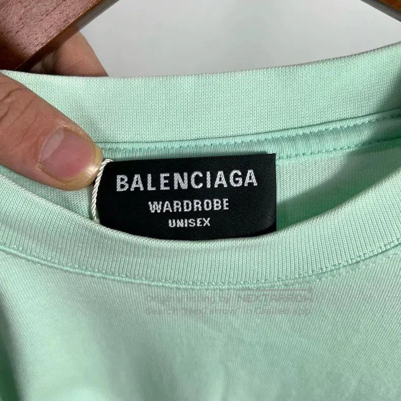Balenciaga Balenciaga Embroidered Logo Short Sleeve. Size US M / EU 48-50 / 2 - 3 Thumbnail