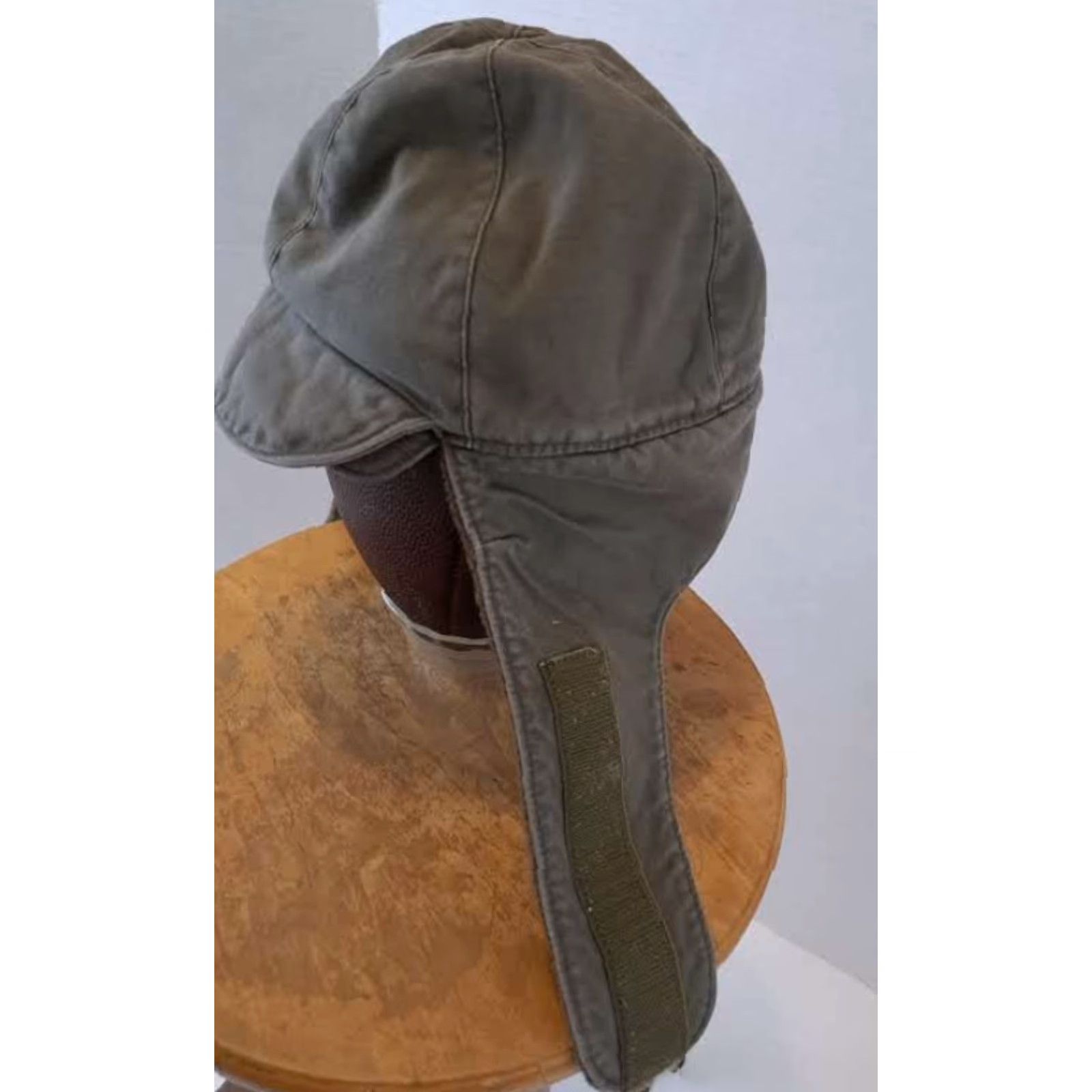 Vintage VINTAGE Albert Kempf Teunz Insulated Skull Cap with Adjustable Chin Strap Mens Winter Green Canvas Cotton Ear Flap Military 7 1/4 Medium Size ONE SIZE - 3 Thumbnail