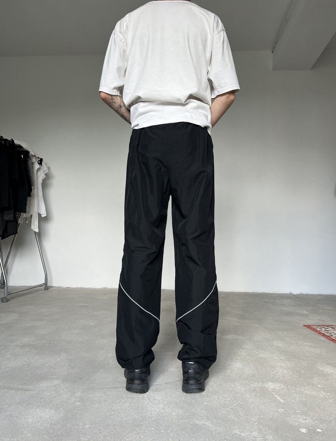 Nike Vintage Nike Trackpants Size US 30 / EU 46 - 11 Thumbnail