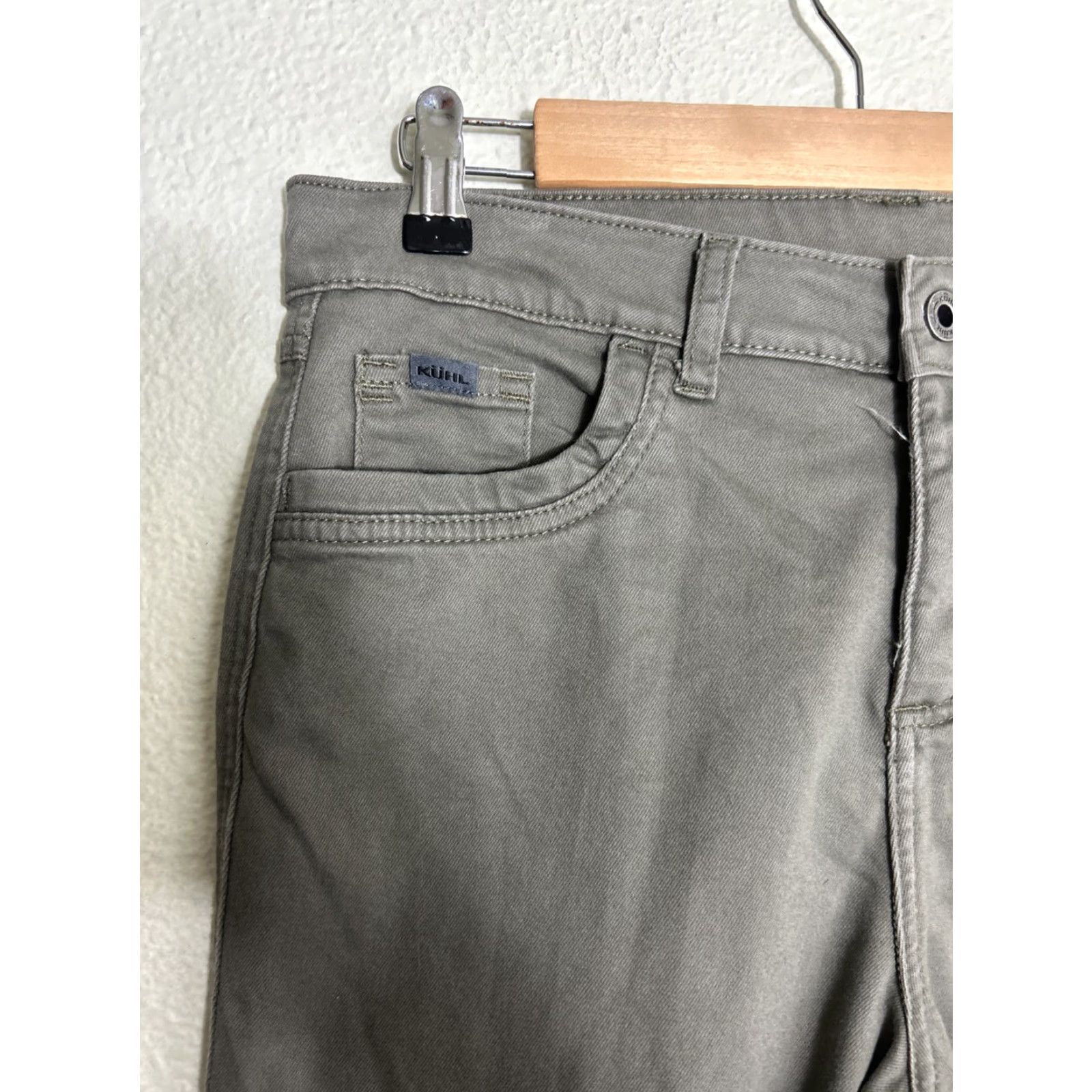 Olive Kuhl Pants Womens 10 Olive Contour Skinny Hiking Outdoor 6373 Measured 32x31 Size 32" / US 10 / IT 46 - 4 Thumbnail